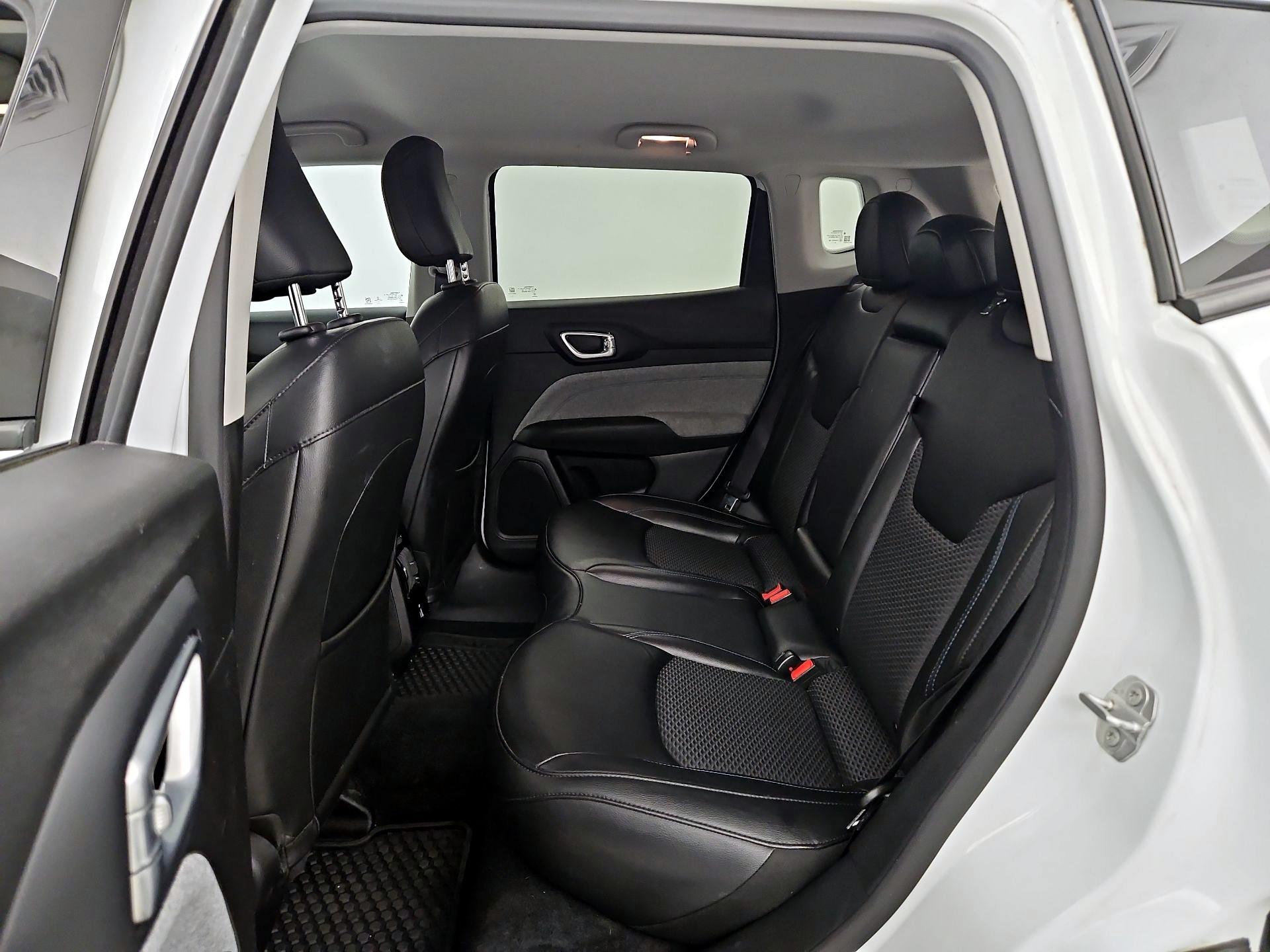 Thumbnail: 2022 Jeep Compass - 19