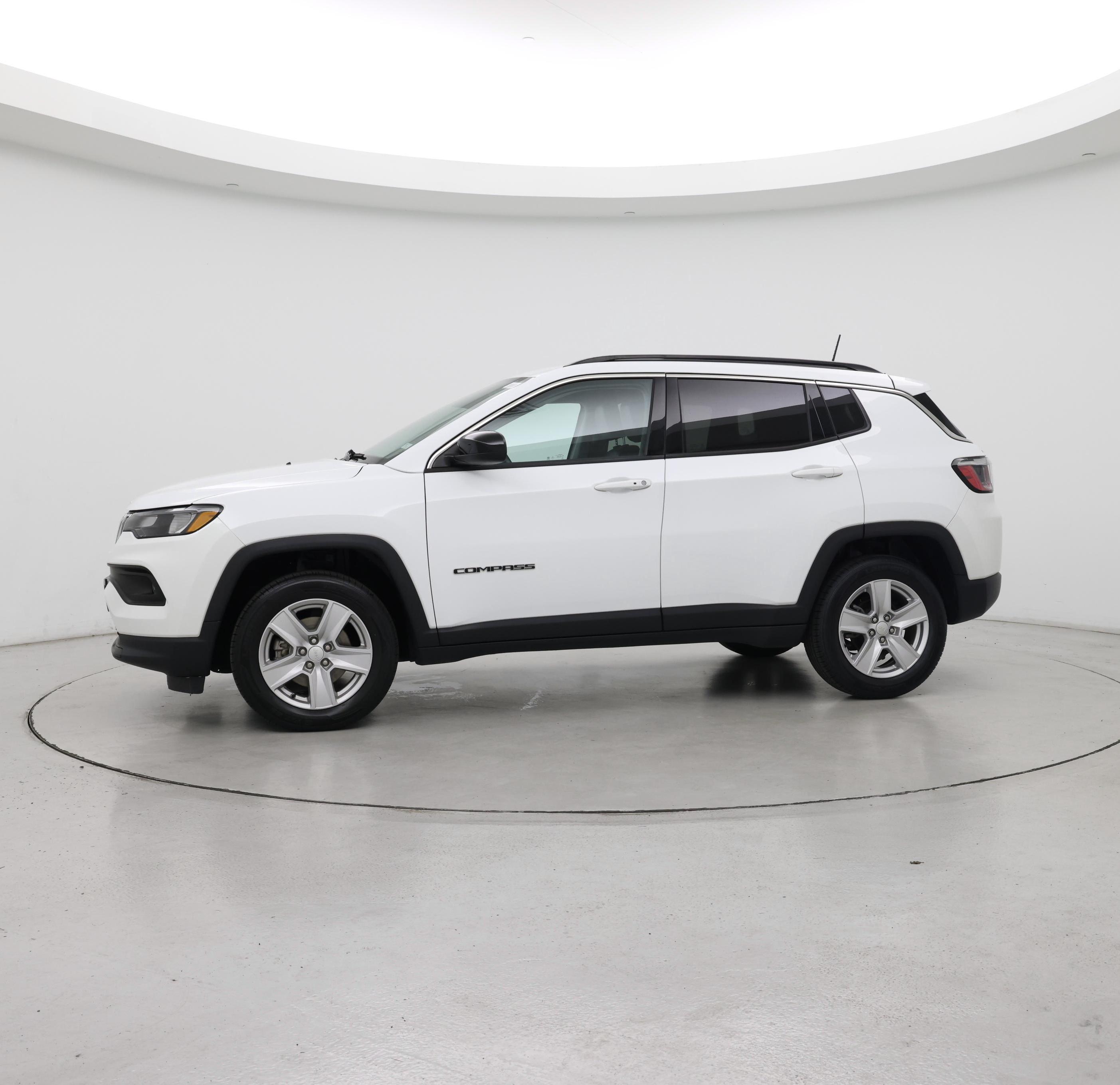 Thumbnail: 2022 Jeep Compass - 3