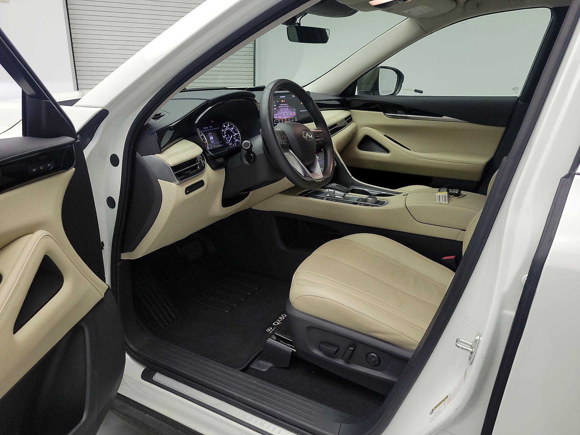 Thumbnail: 2023 INFINITI QX60 - 11