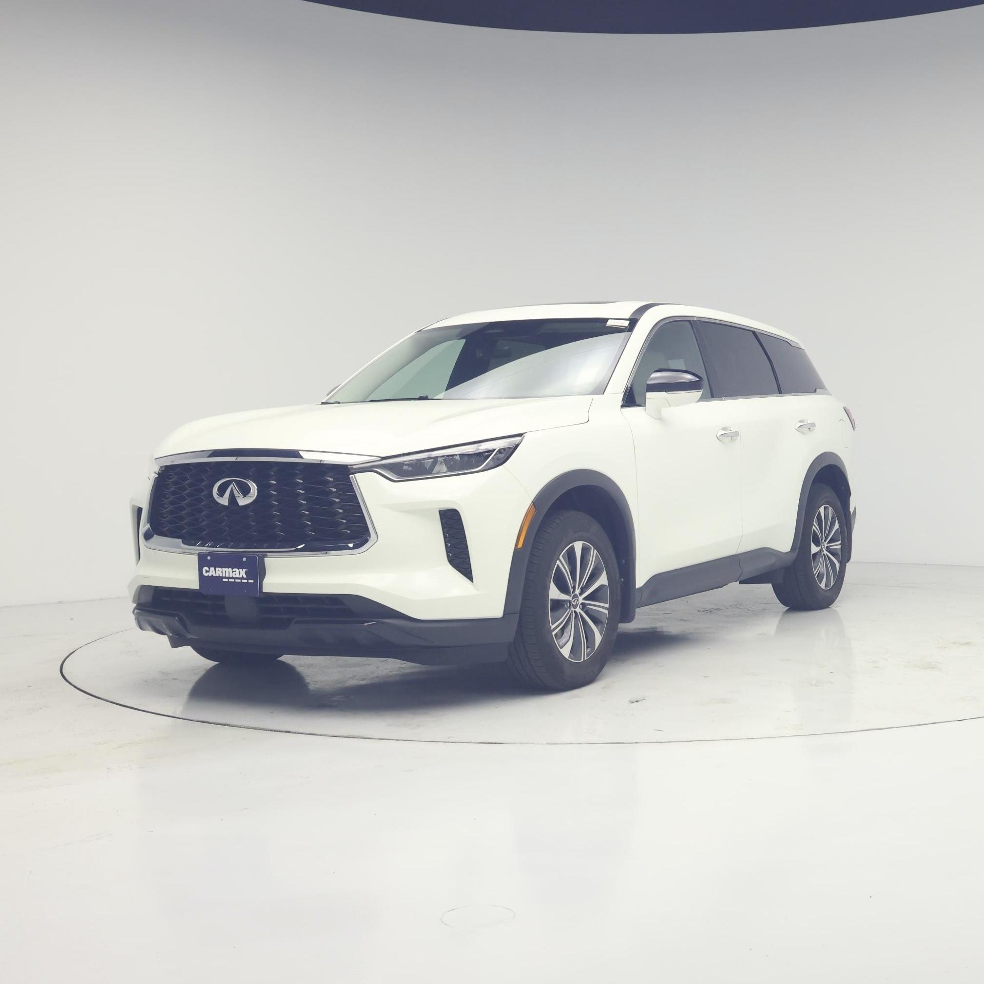 Thumbnail: 2023 INFINITI QX60 - 4
