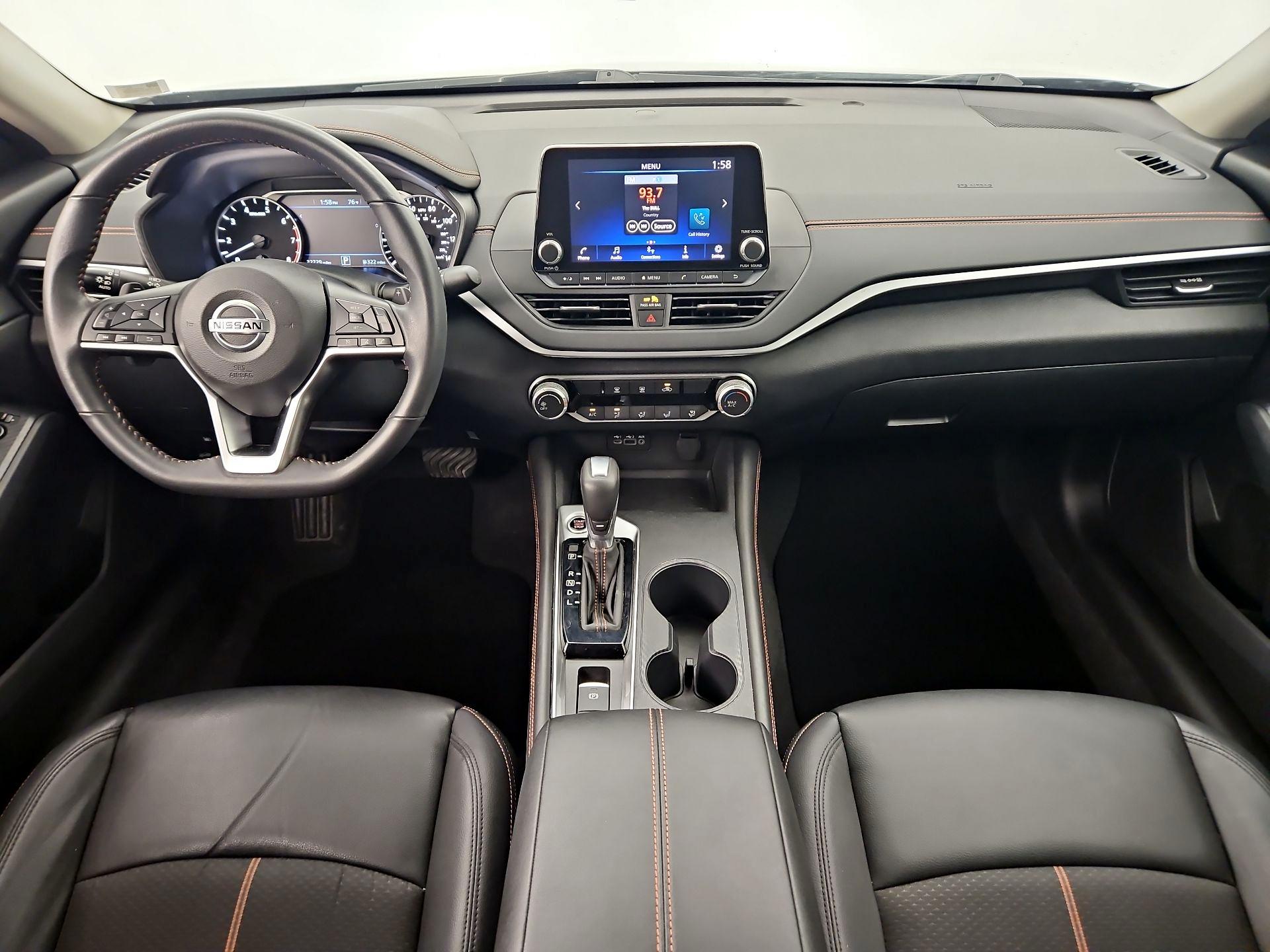 Thumbnail: 2022 Nissan Altima - 9