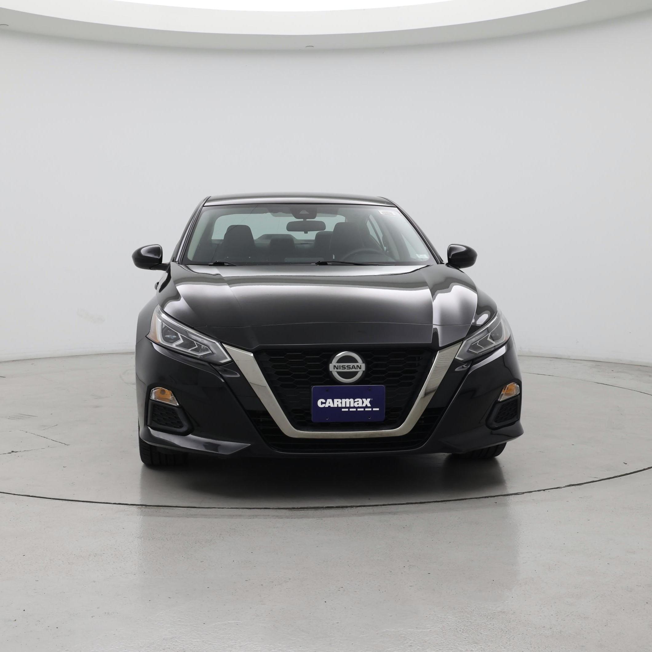 Thumbnail: 2022 Nissan Altima - 5