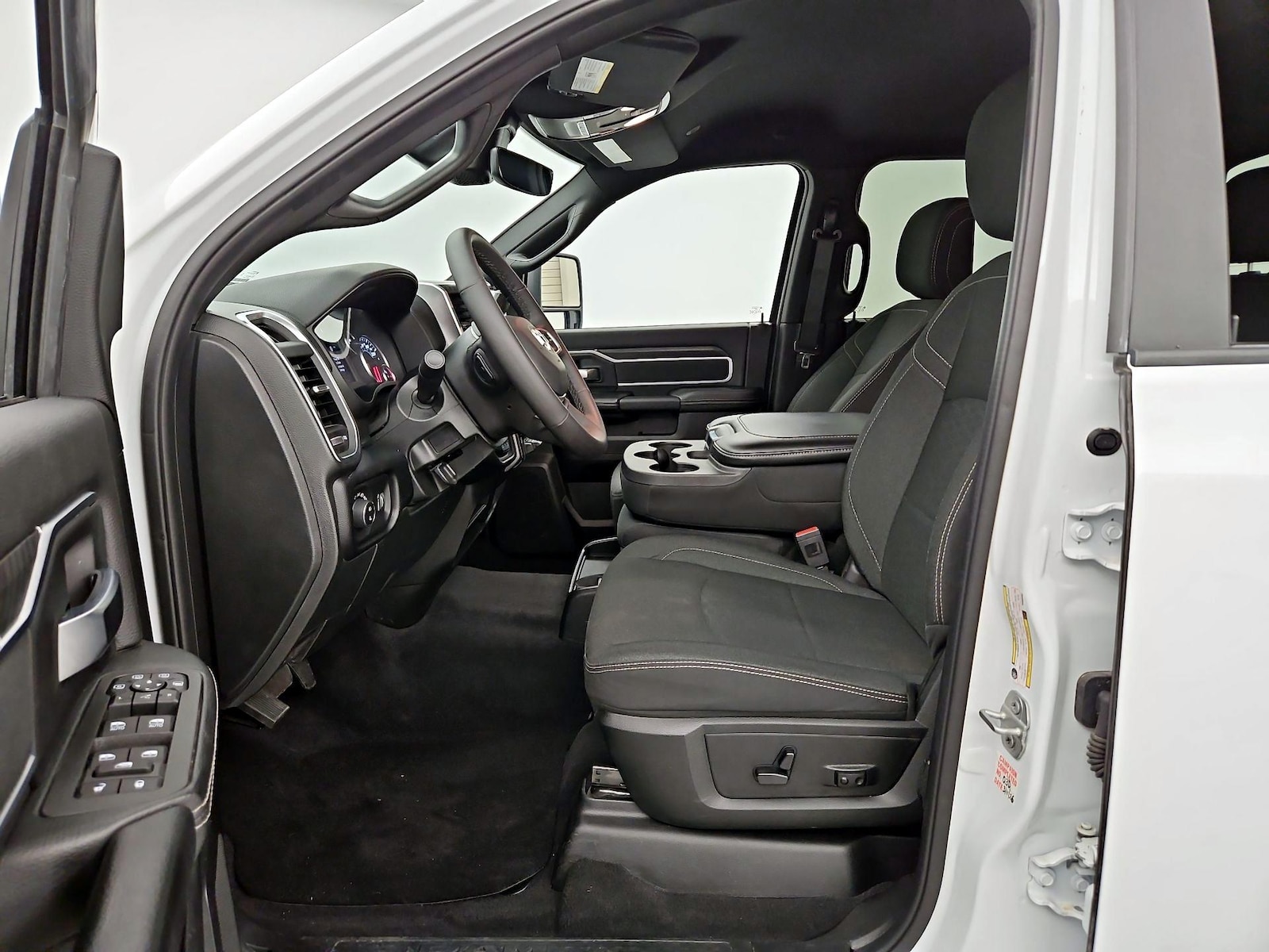 2025 RAM Ram 2500 Pickup Big Horn - Photo 12