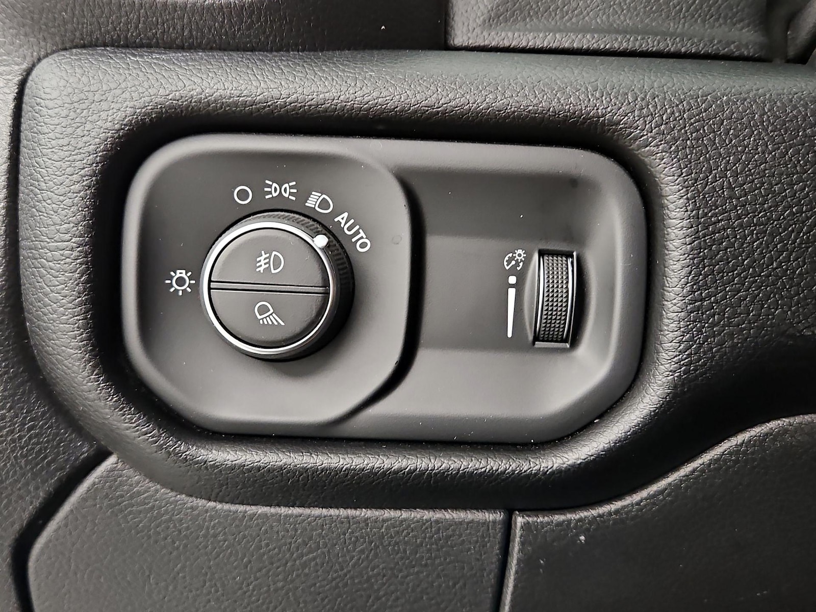 2025 RAM Ram 2500 Pickup Big Horn - Photo 14