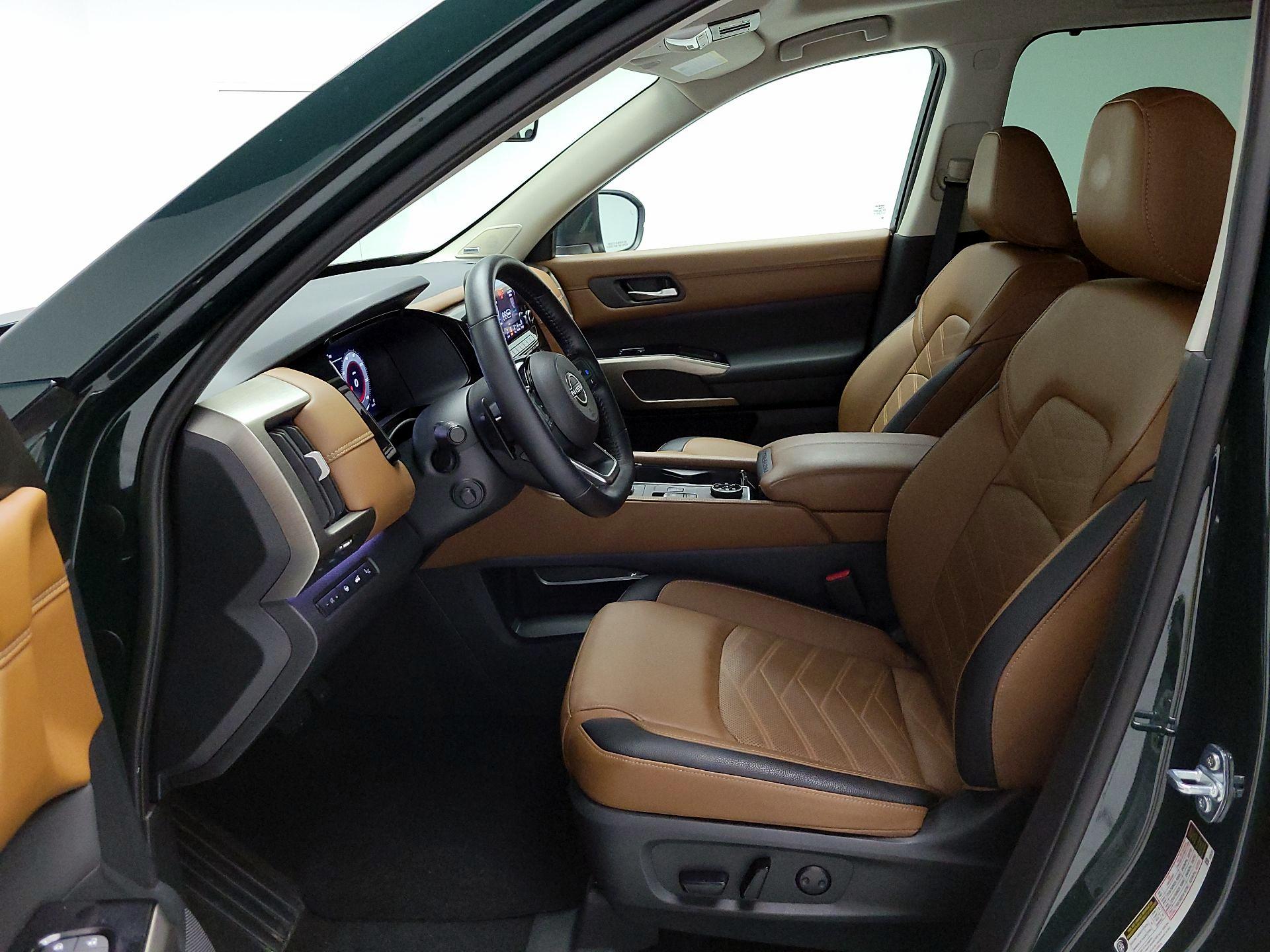 Thumbnail: 2025 Nissan Pathfinder - 11