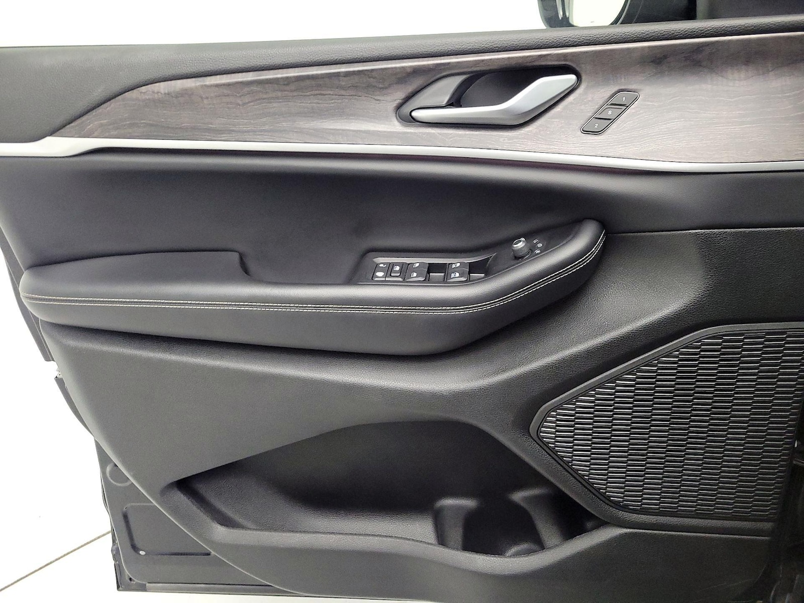 2023 Jeep Grand Cherokee Limited - Photo 13
