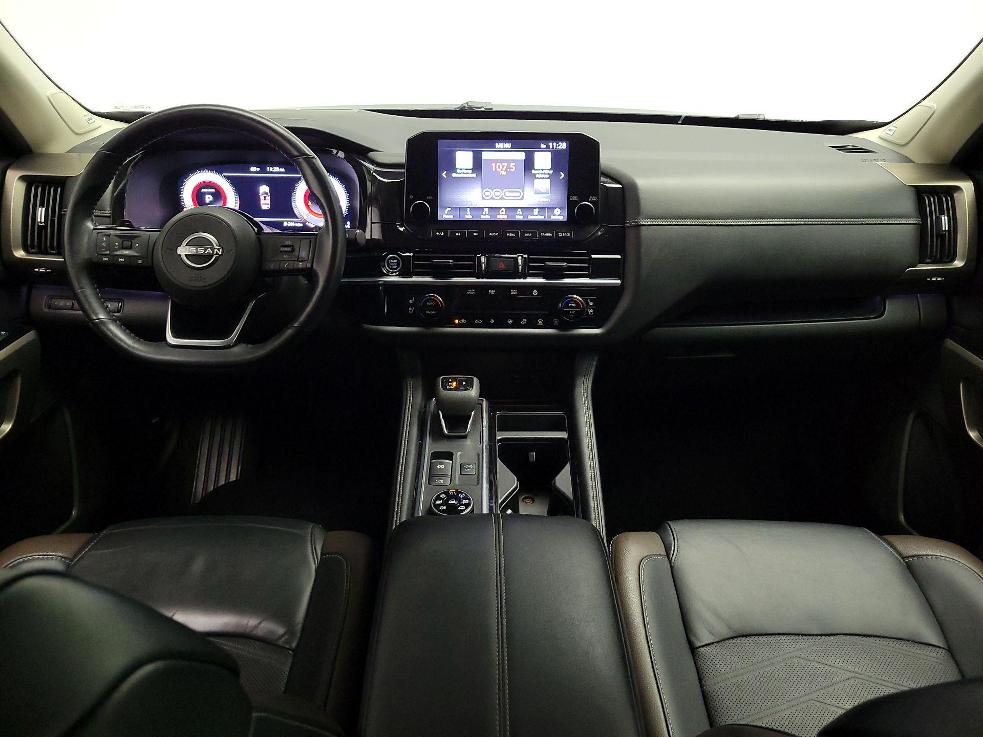Thumbnail: 2023 Nissan Pathfinder - 9