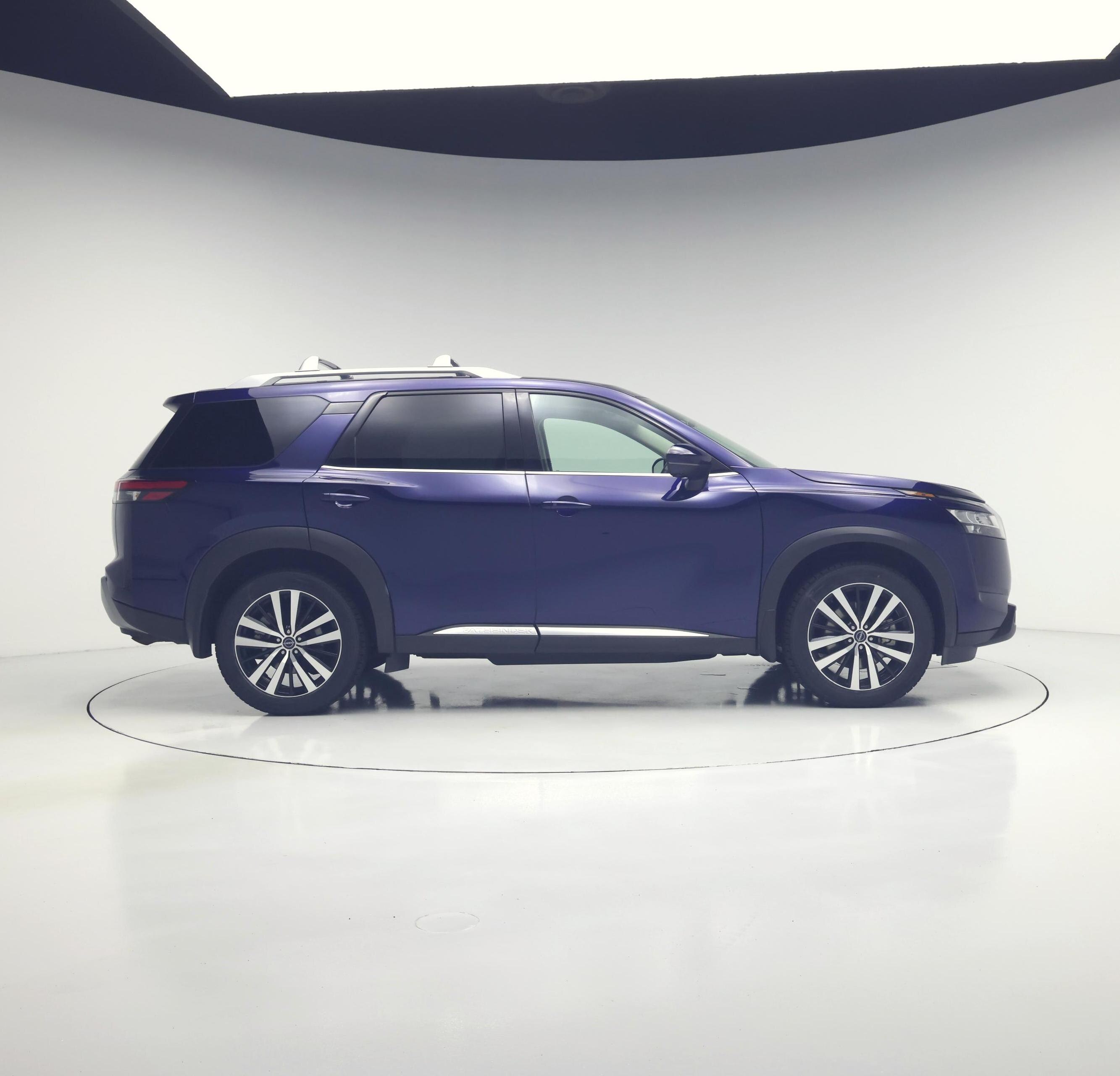 Thumbnail: 2023 Nissan Pathfinder - 7
