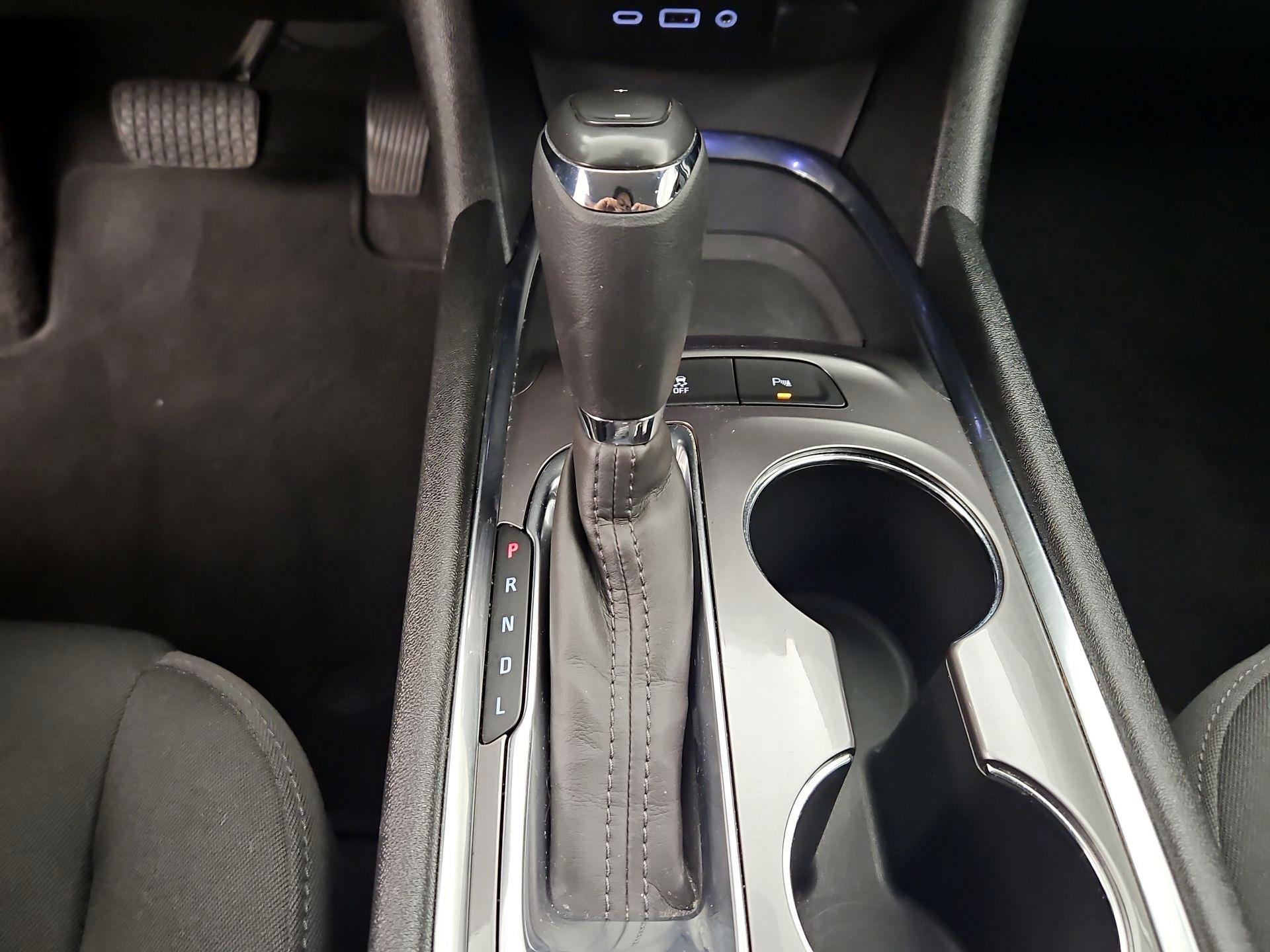 Thumbnail: 2020 Chevrolet Malibu - 17