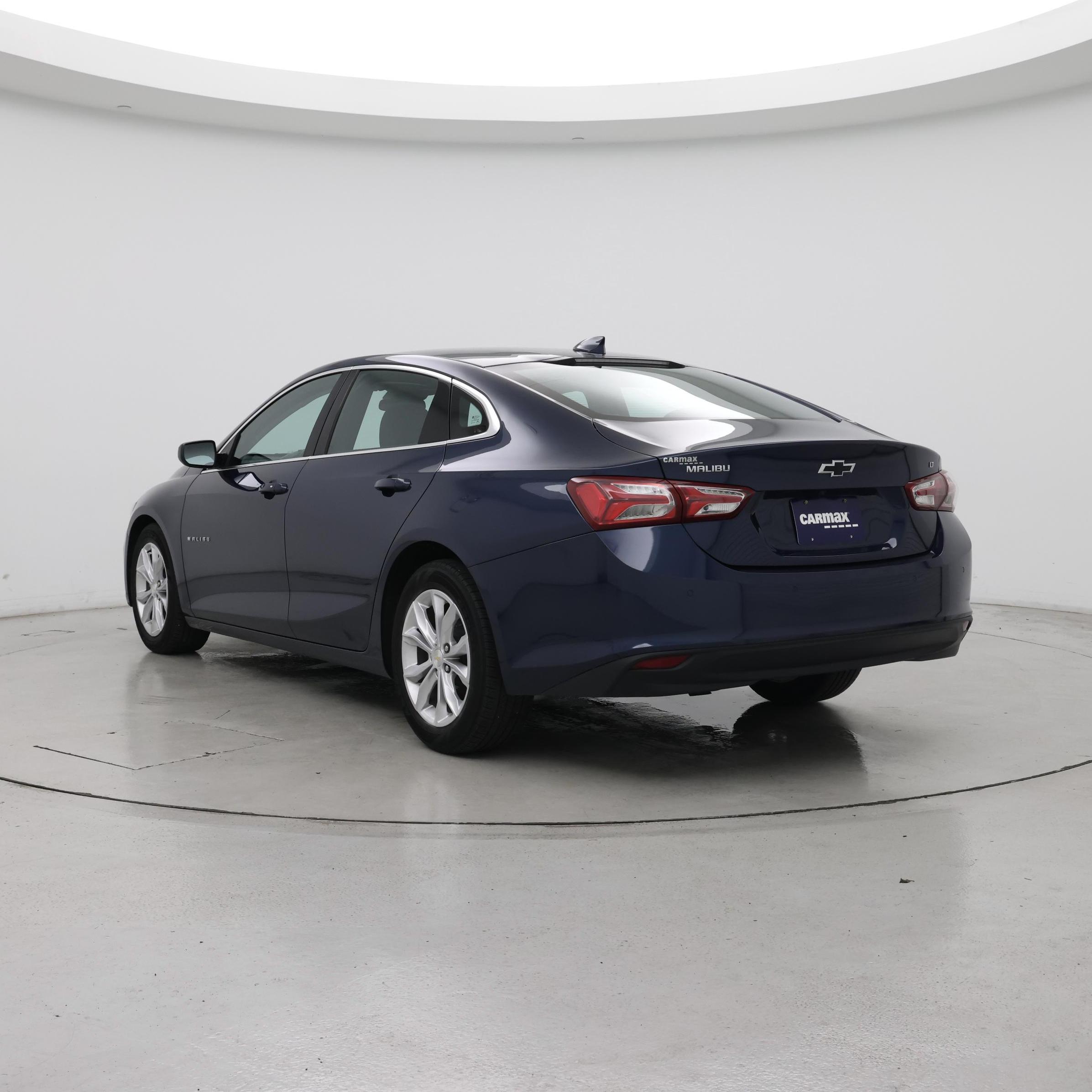 Thumbnail: 2020 Chevrolet Malibu - 2