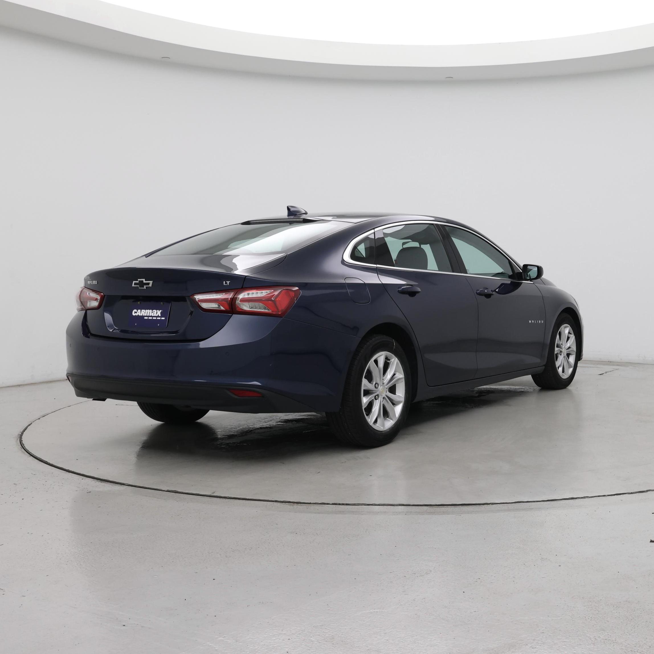Thumbnail: 2020 Chevrolet Malibu - 8
