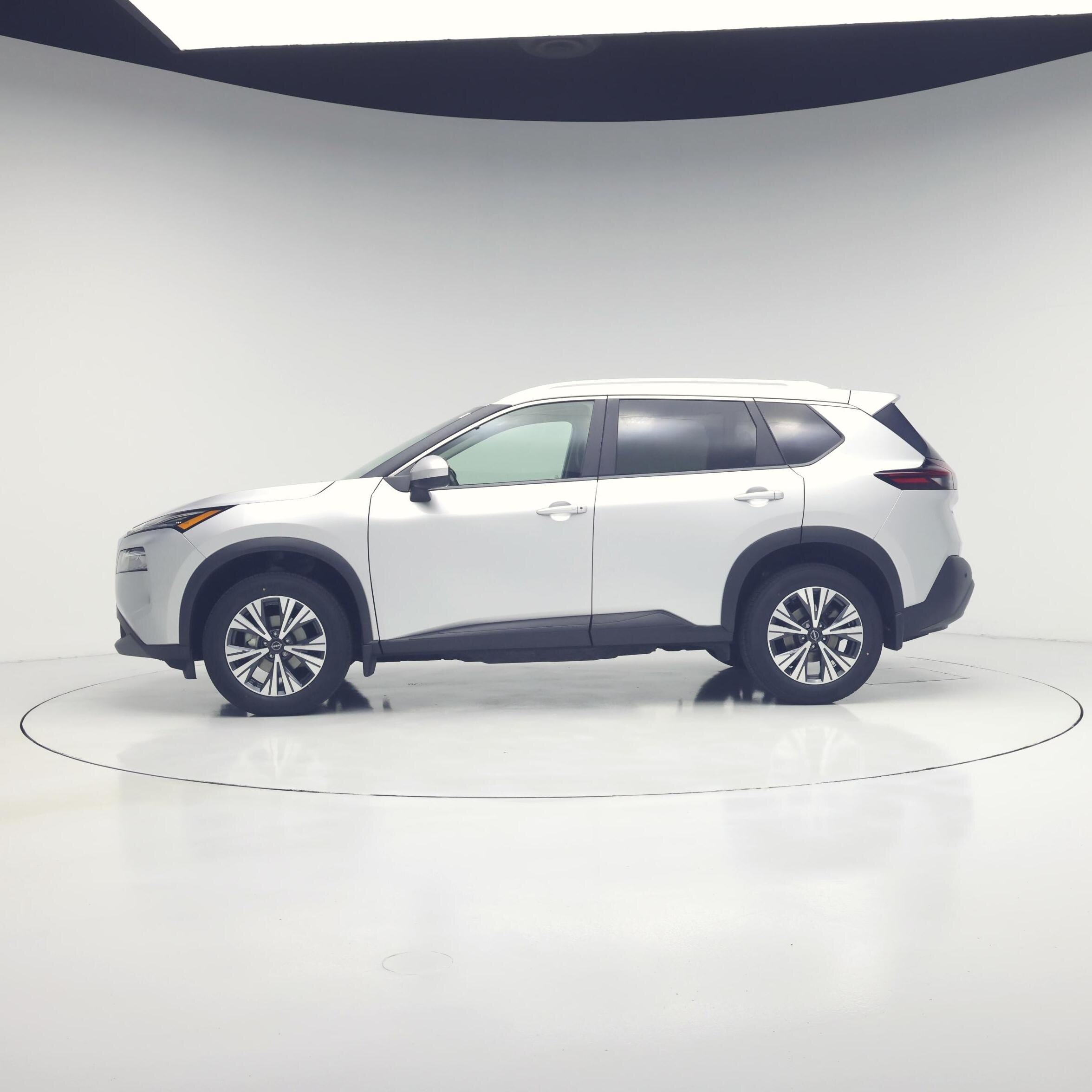 Thumbnail: 2023 Nissan Rogue - 3
