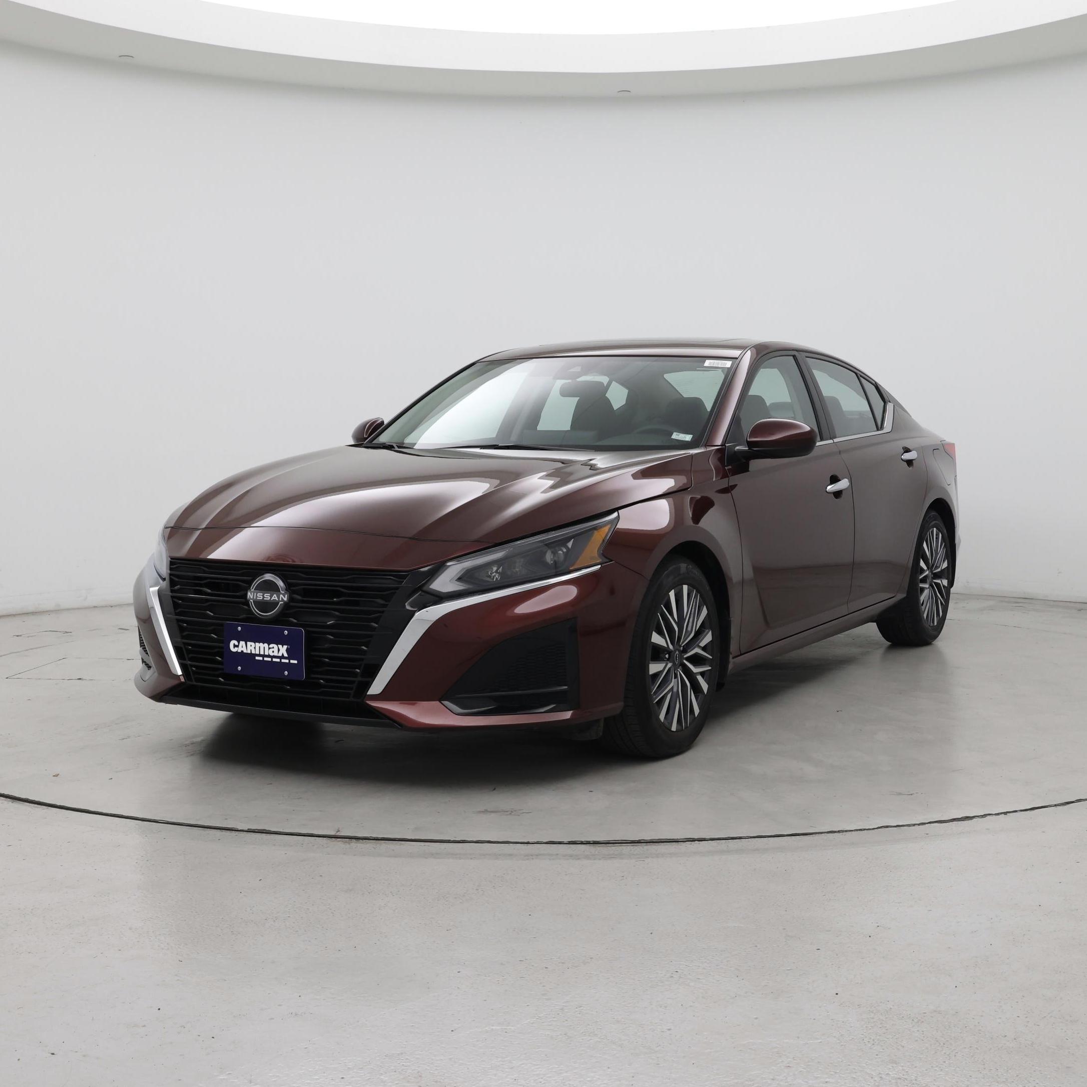 Thumbnail: 2023 Nissan Altima - 4