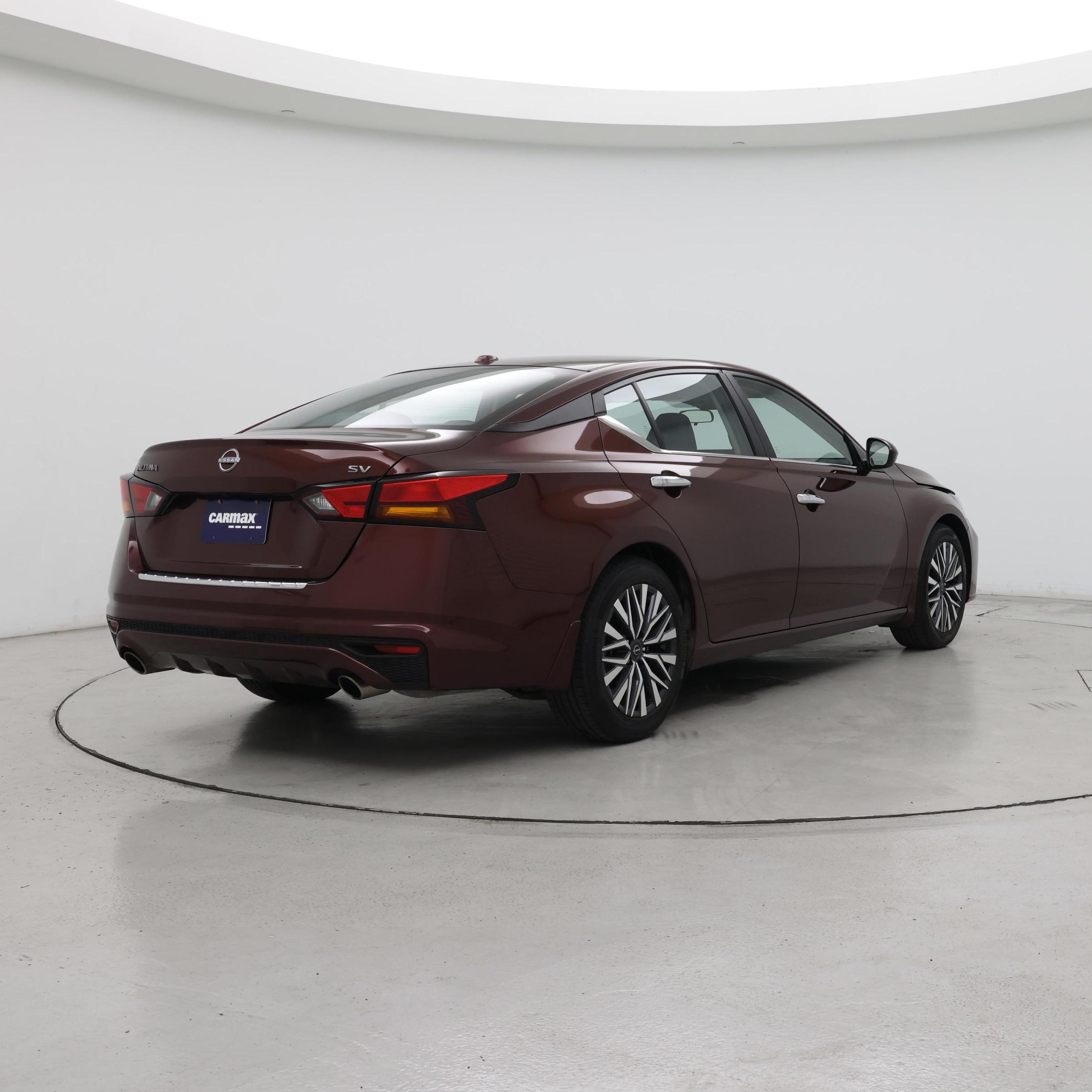 Thumbnail: 2023 Nissan Altima - 8
