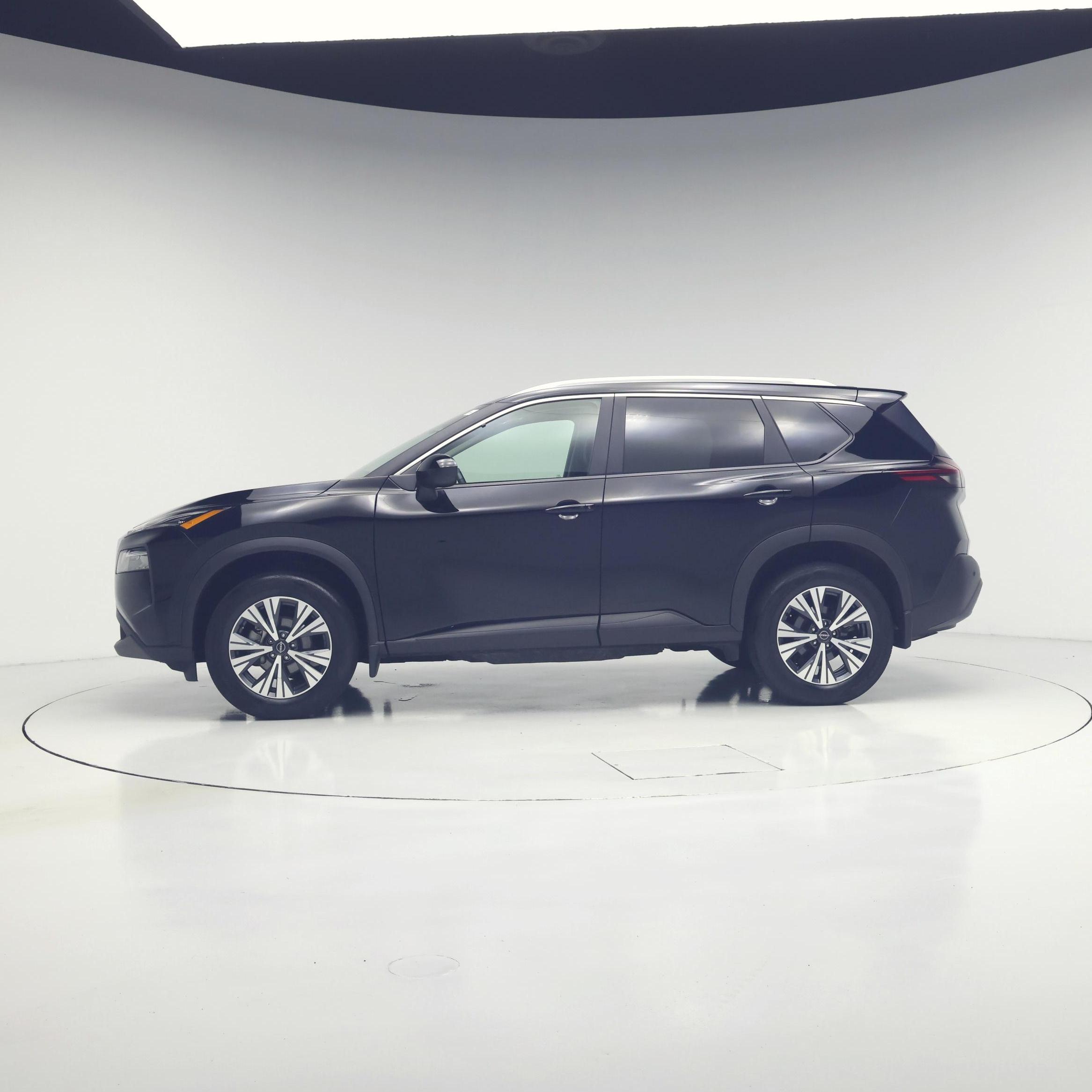 Thumbnail: 2023 Nissan Rogue - 3