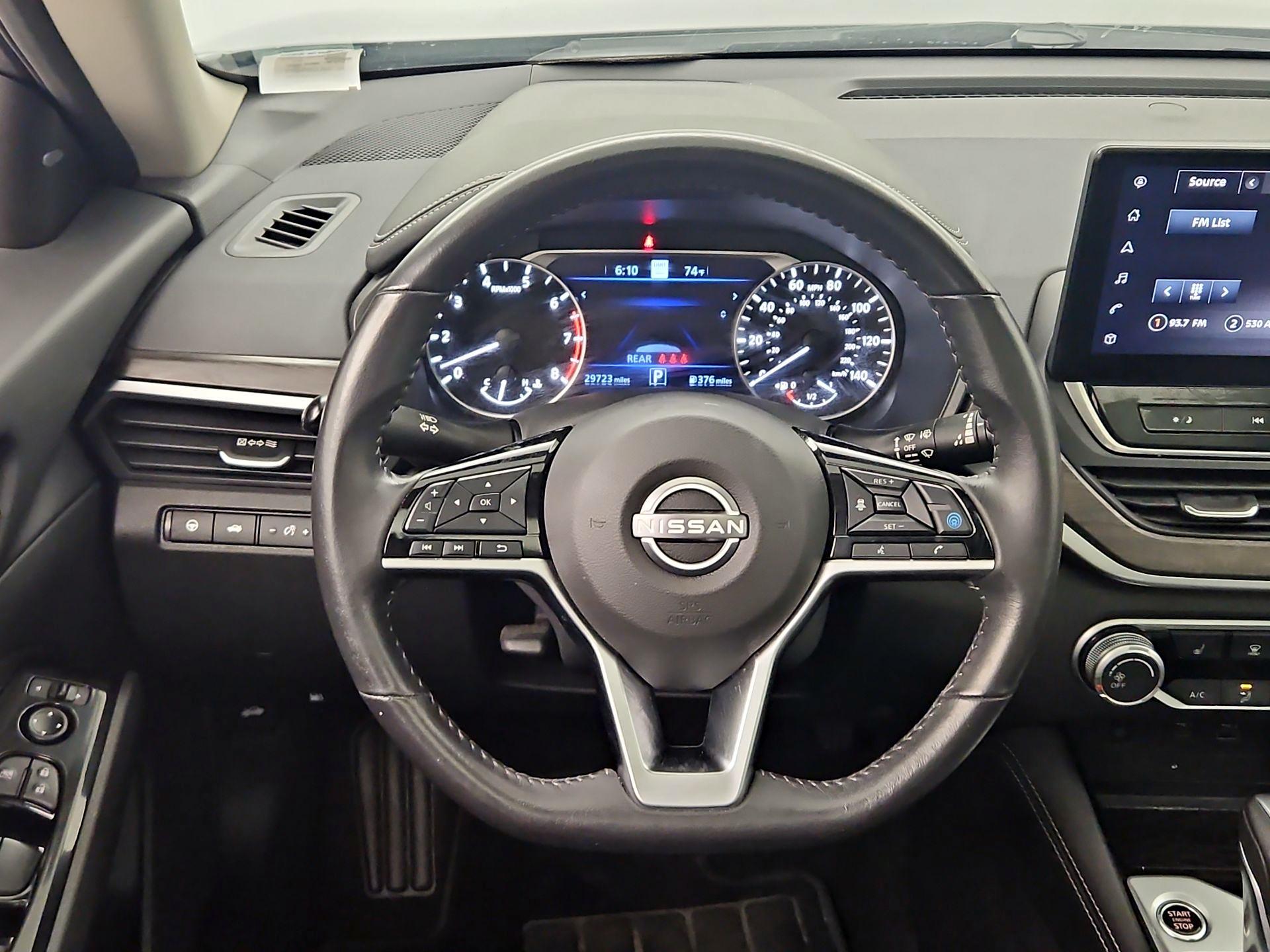 Thumbnail: 2023 Nissan Altima - 10
