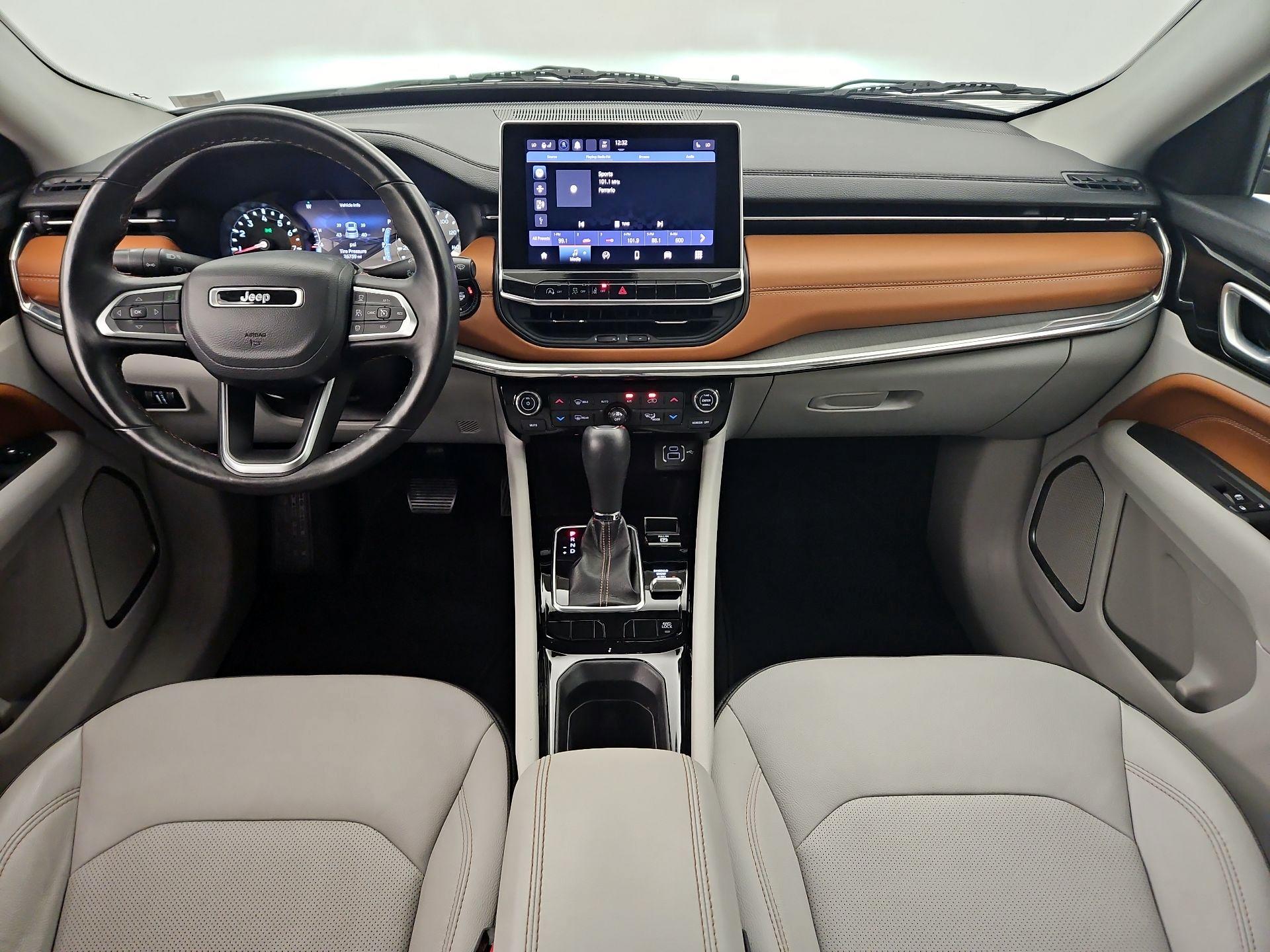 Thumbnail: 2022 Jeep Compass - 9