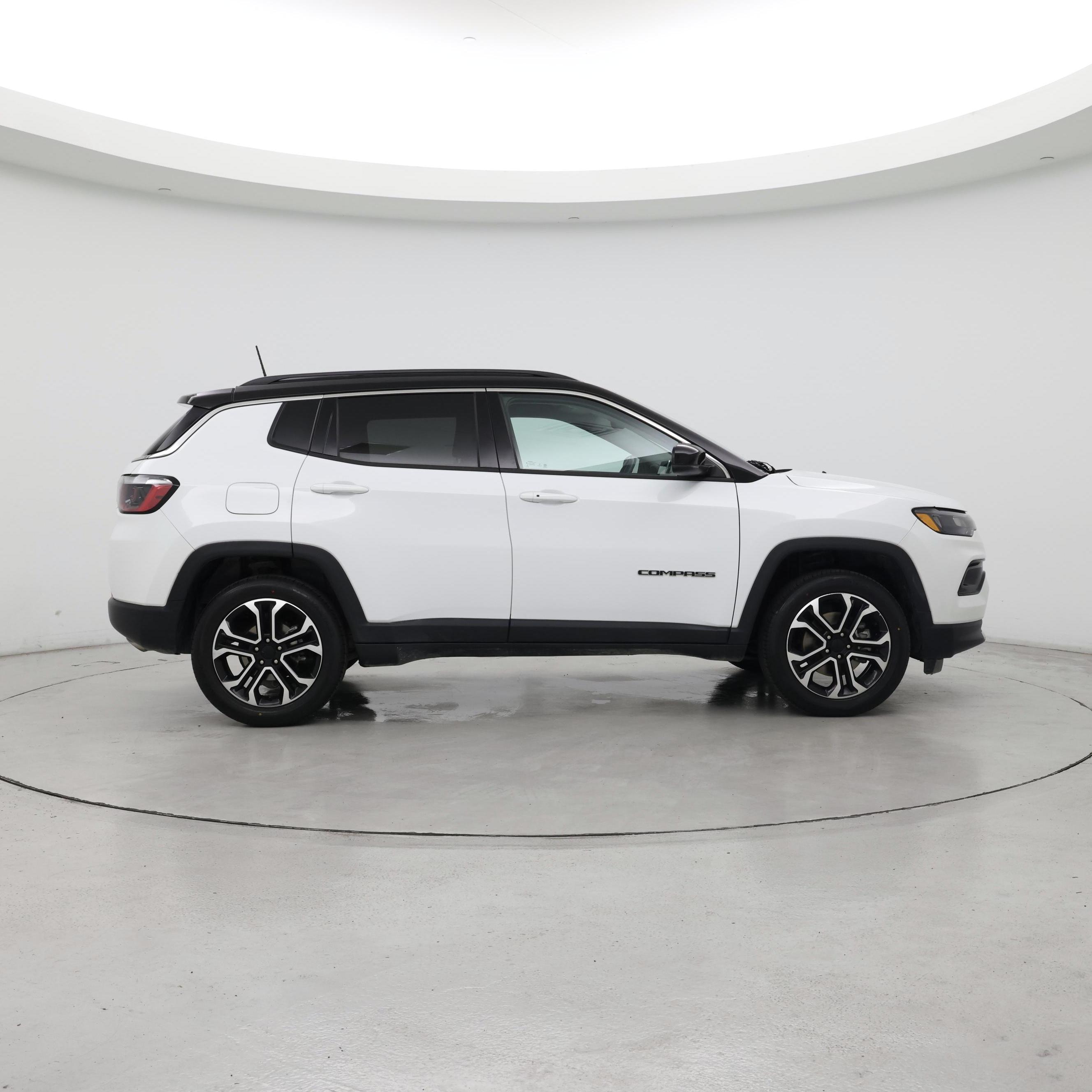 Thumbnail: 2022 Jeep Compass - 7