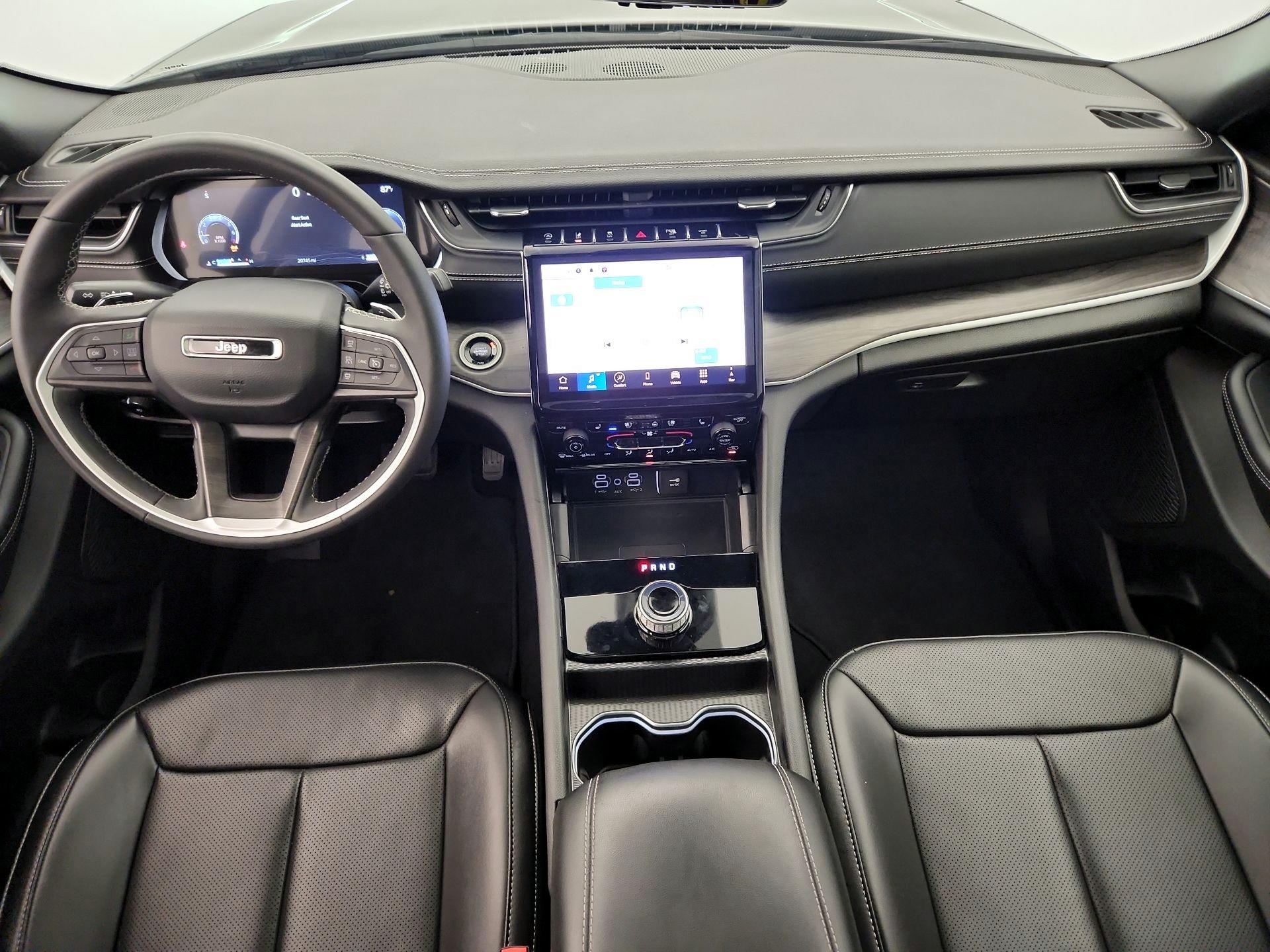 Thumbnail: 2024 Jeep Grand Cherokee L - 9