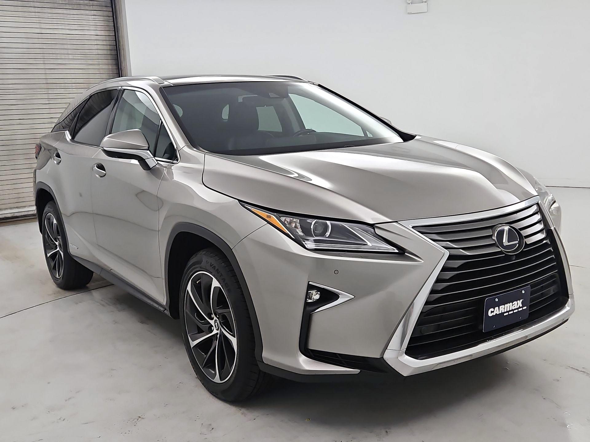 Thumbnail: 2019 Lexus RX - 1