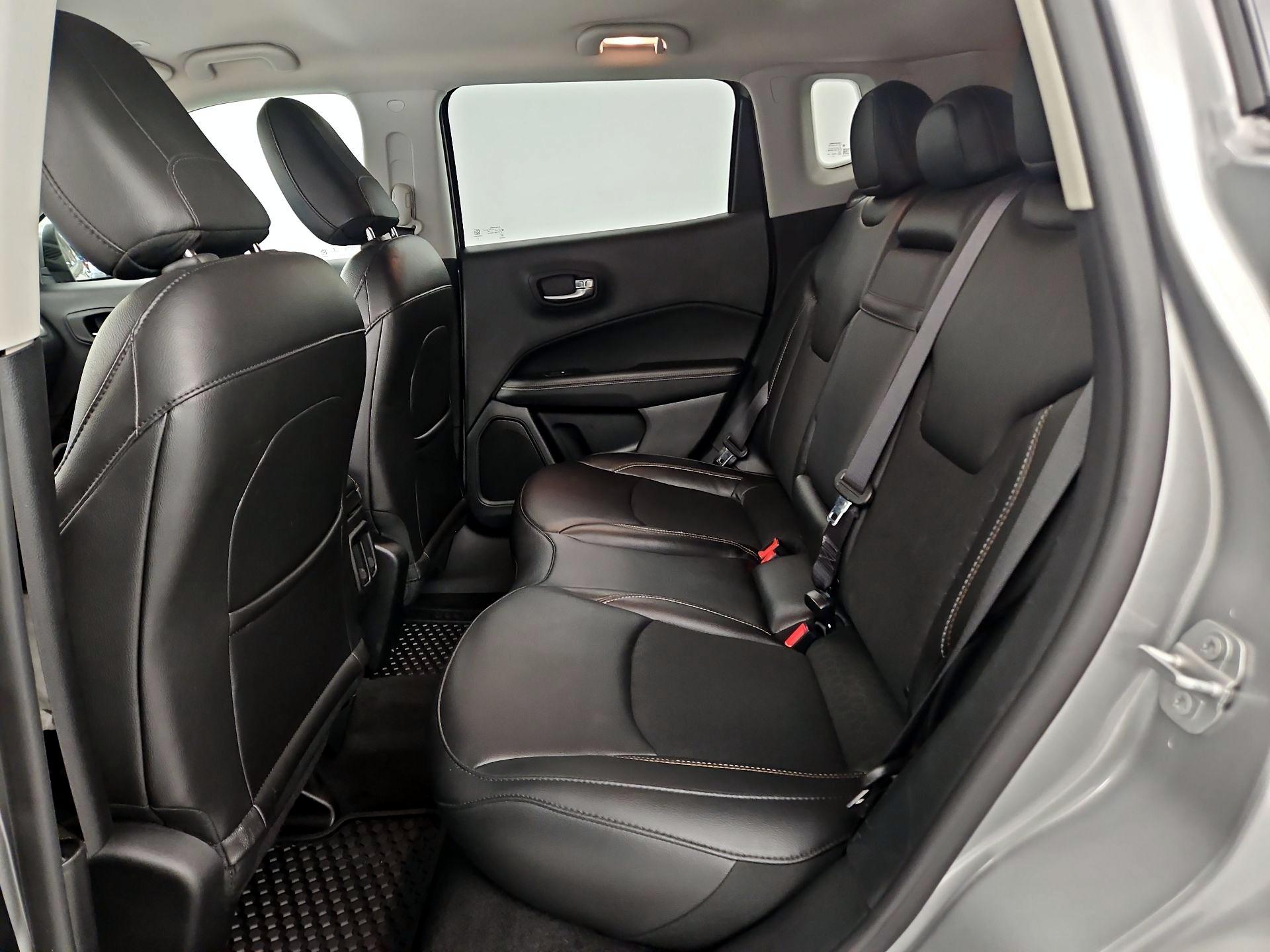 Thumbnail: 2019 Jeep Compass - 17