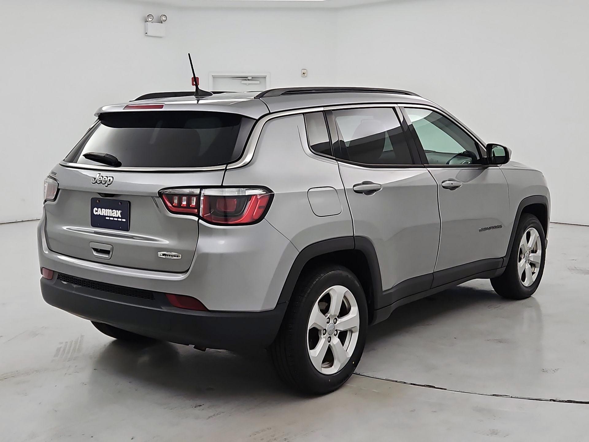 Thumbnail: 2019 Jeep Compass - 5