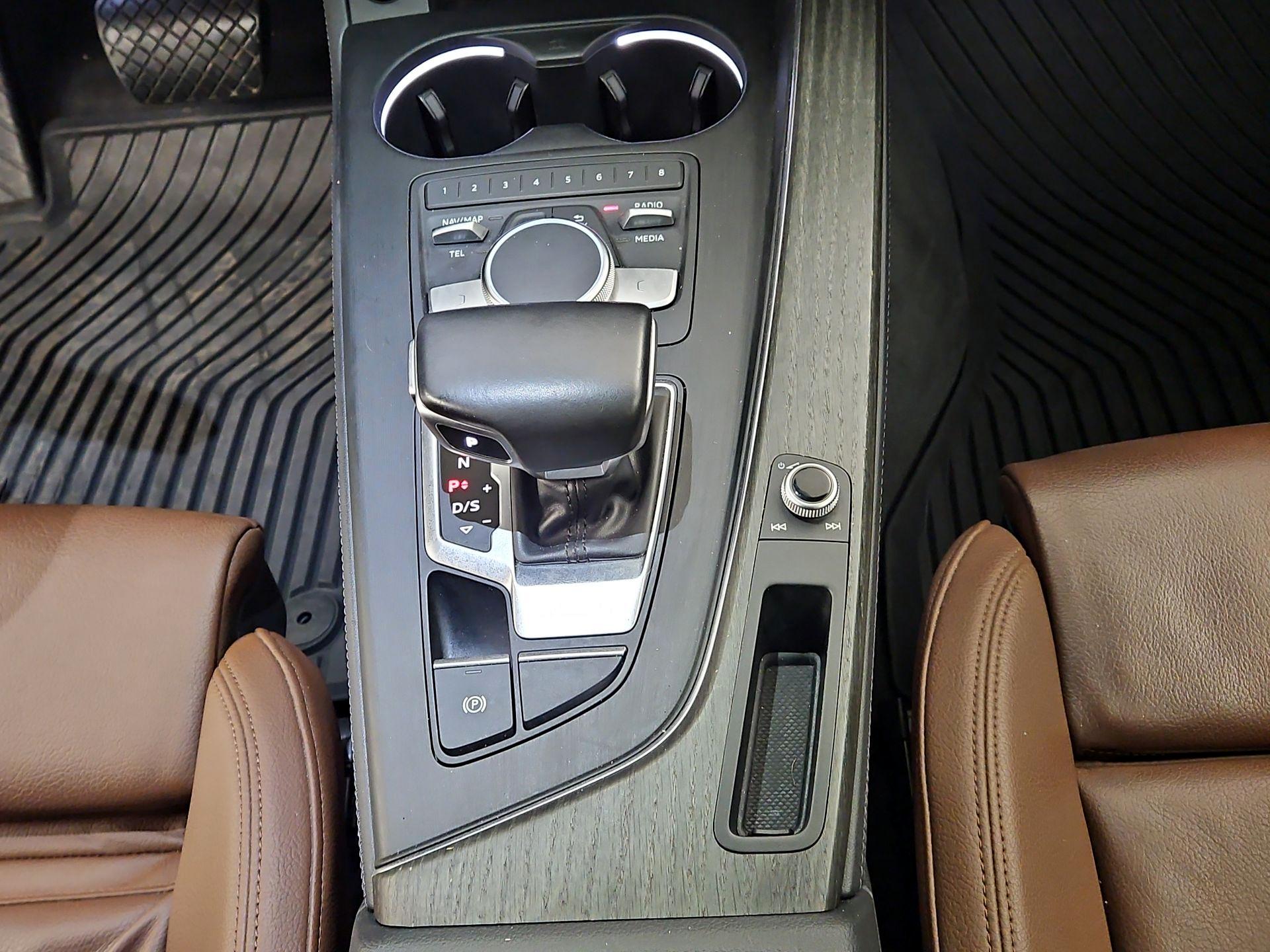 Thumbnail: 2019 Audi A5 - 16