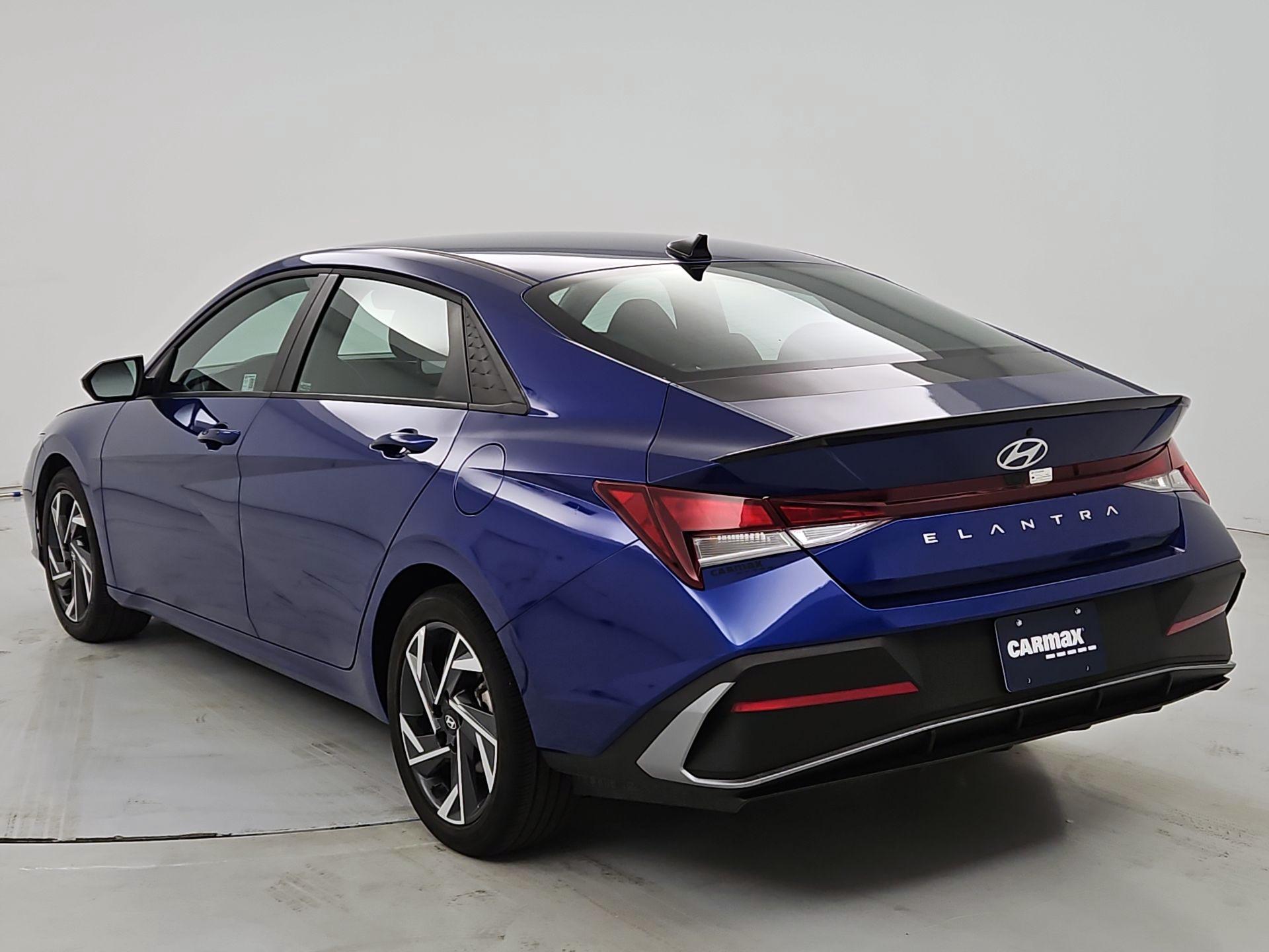 Thumbnail: 2025 Hyundai Elantra - 7