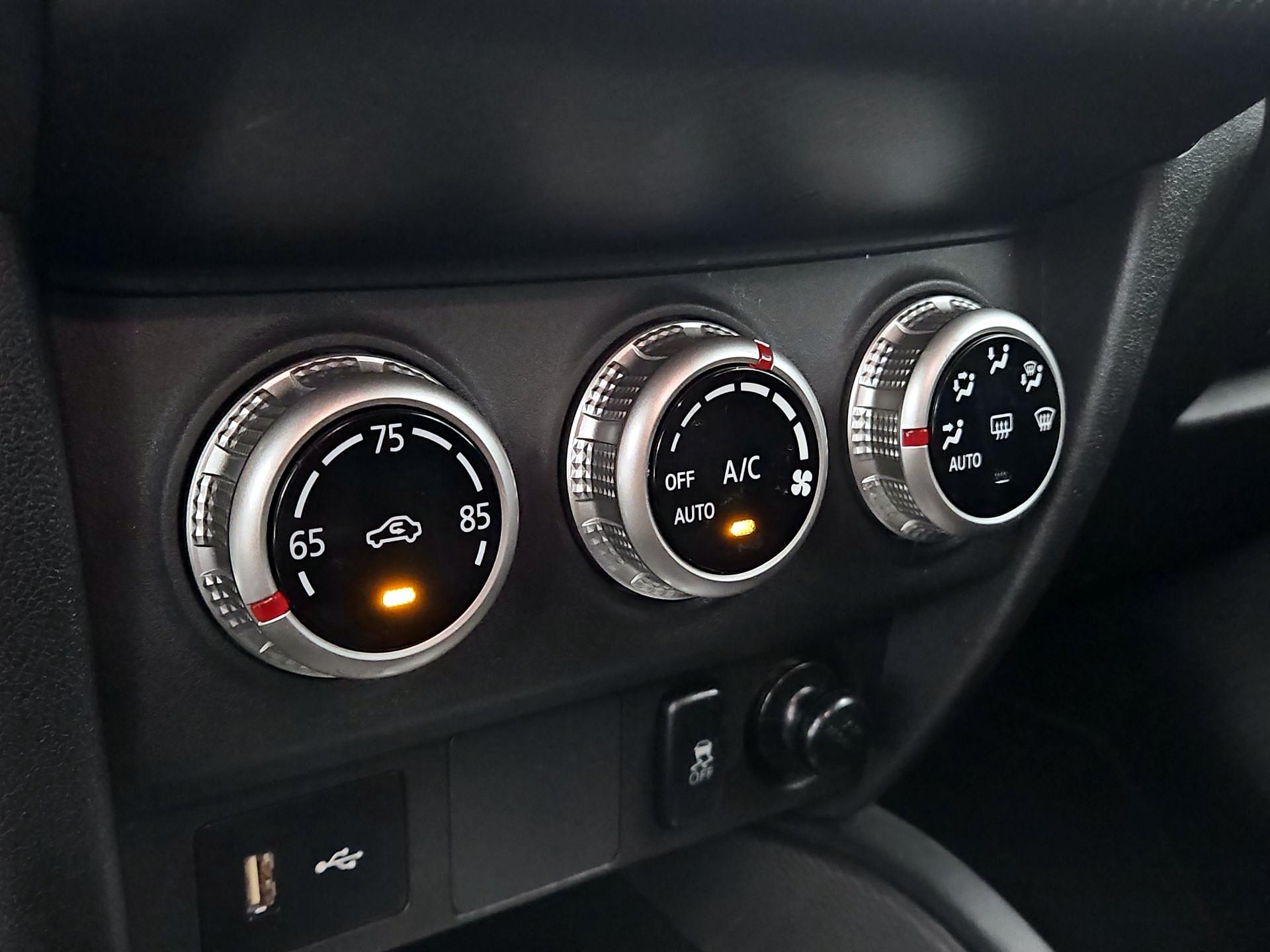 Thumbnail: 2024 Mitsubishi Outlander Sport - 14