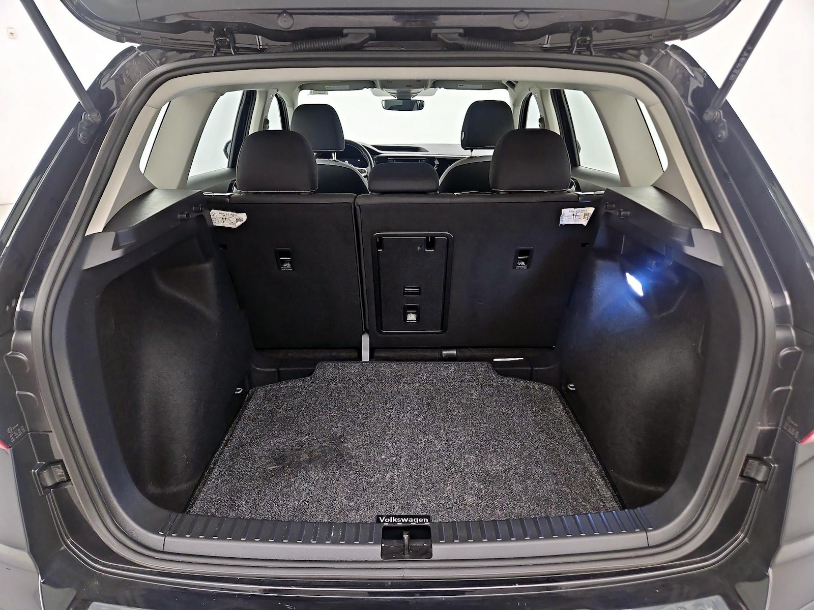 2024 Volkswagen Taos S - Photo 19