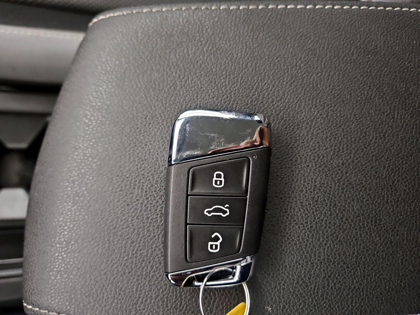 2024 Volkswagen Taos S - Photo 21