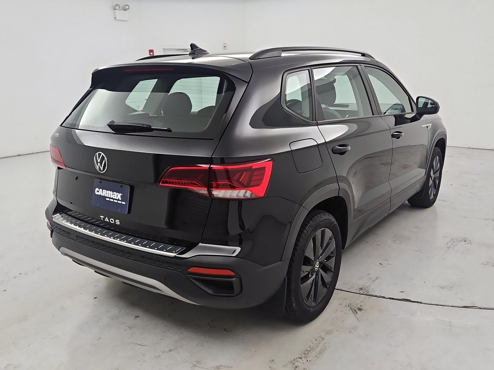 Thumbnail: 2024 Volkswagen Taos - 5