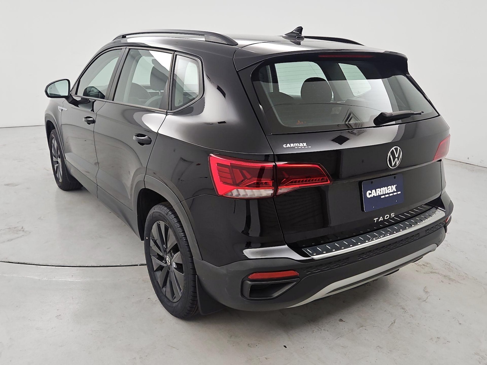 2024 Volkswagen Taos S - Photo 7