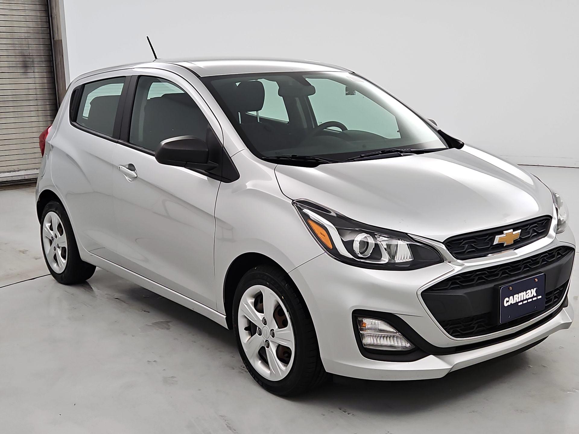Silver 2022 Chevrolet Spark Hatchback Front-Wheel Drive Automatic