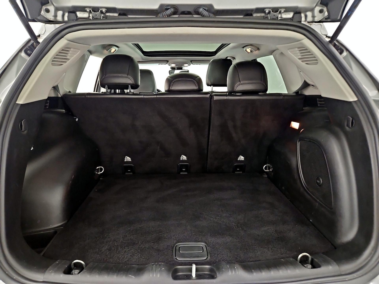2022 Jeep Compass Latitude Lux - Photo 22