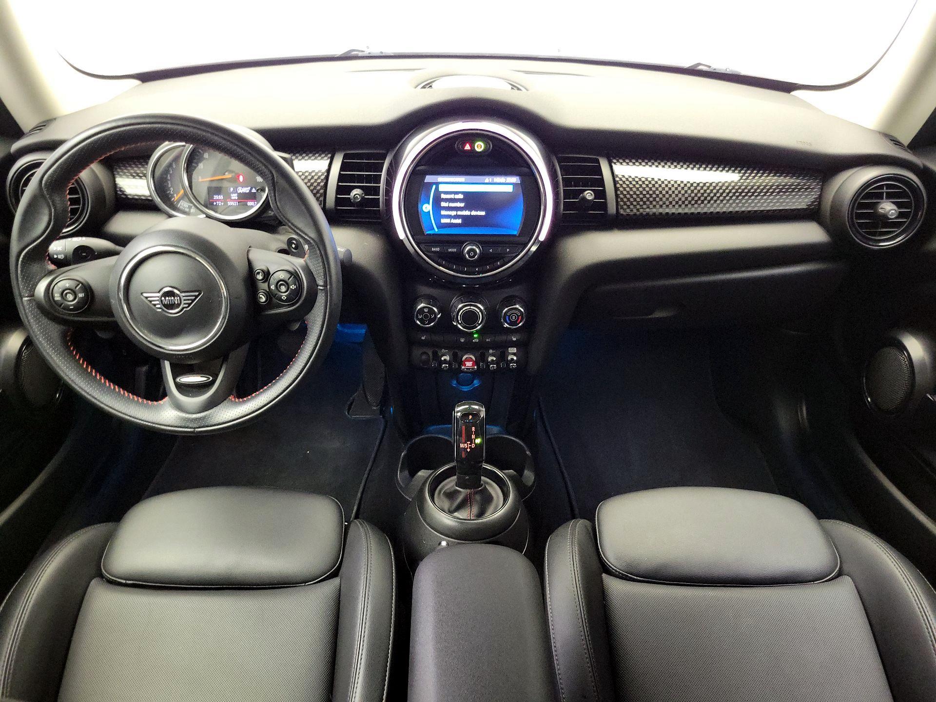Thumbnail: 2021 MINI Cooper Hardtop - 9