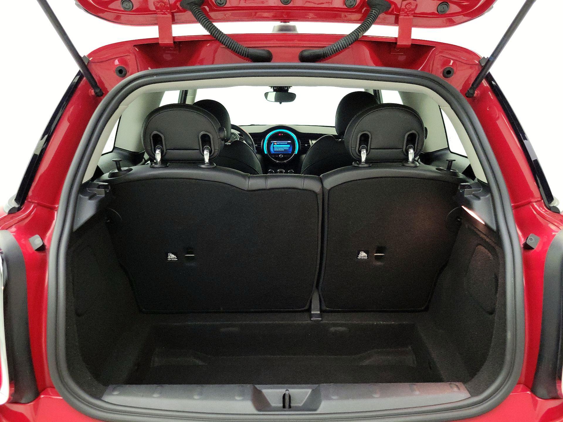 Thumbnail: 2021 MINI Cooper Hardtop - 20
