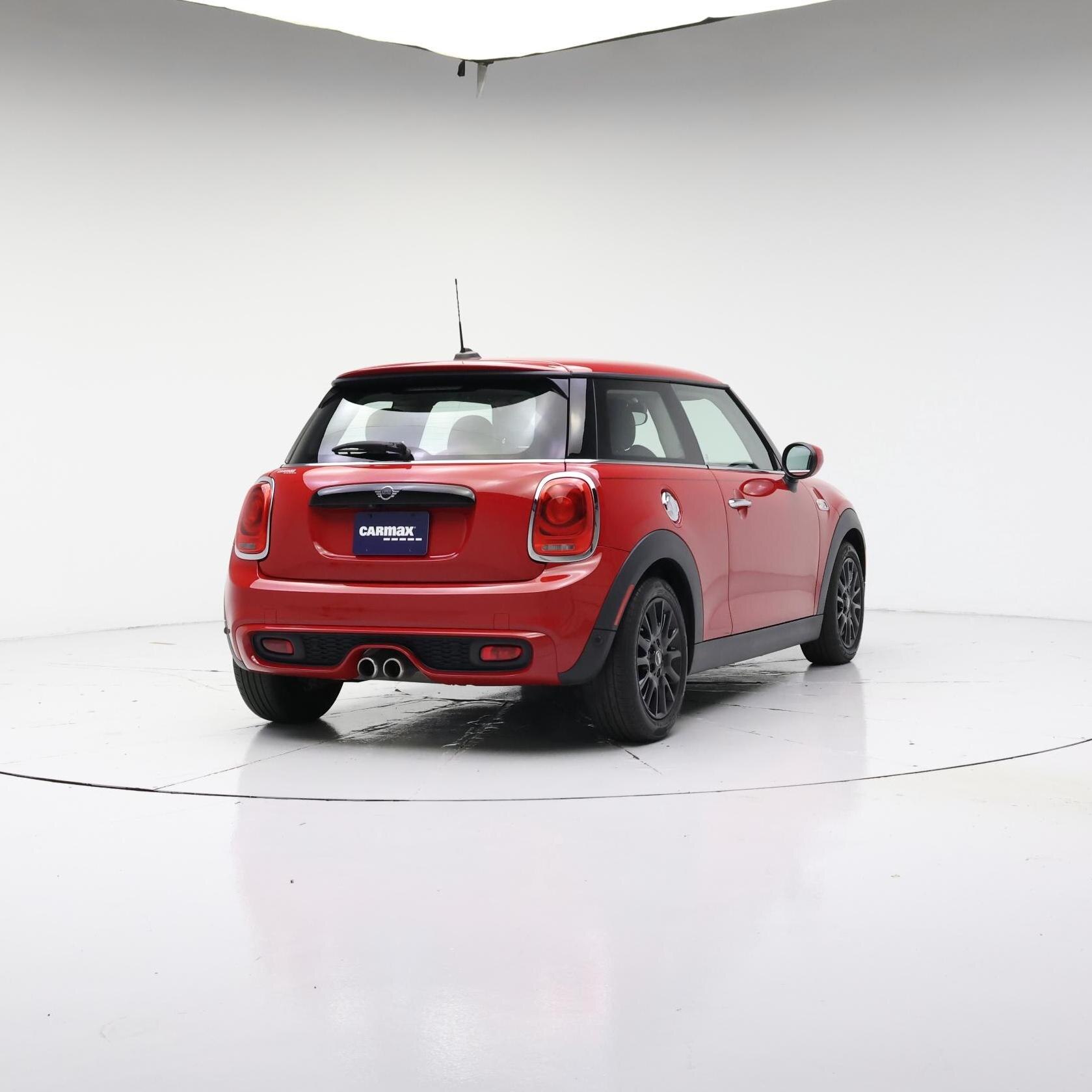 Thumbnail: 2021 MINI Cooper Hardtop - 4