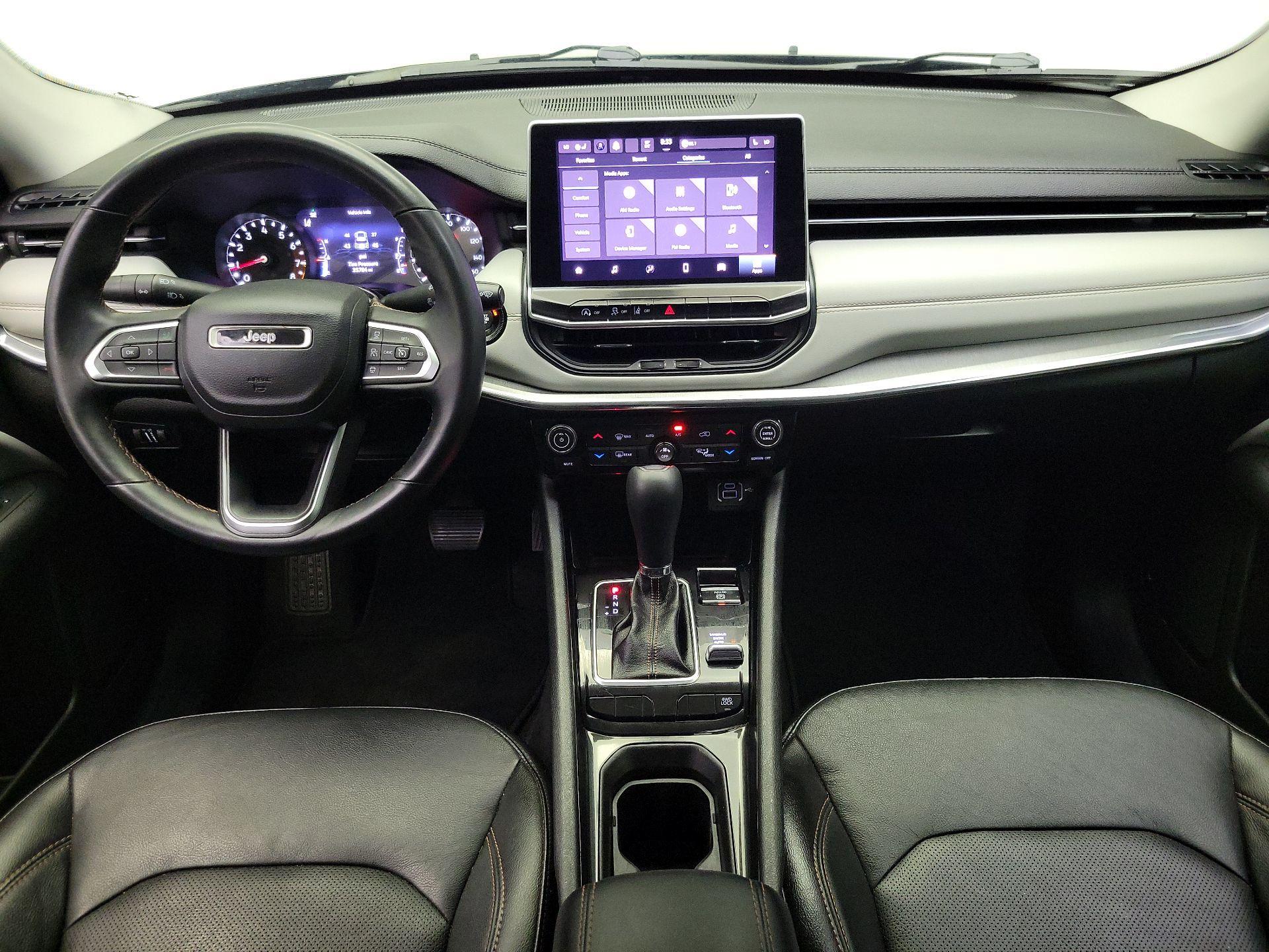 Thumbnail: 2022 Jeep Compass - 9