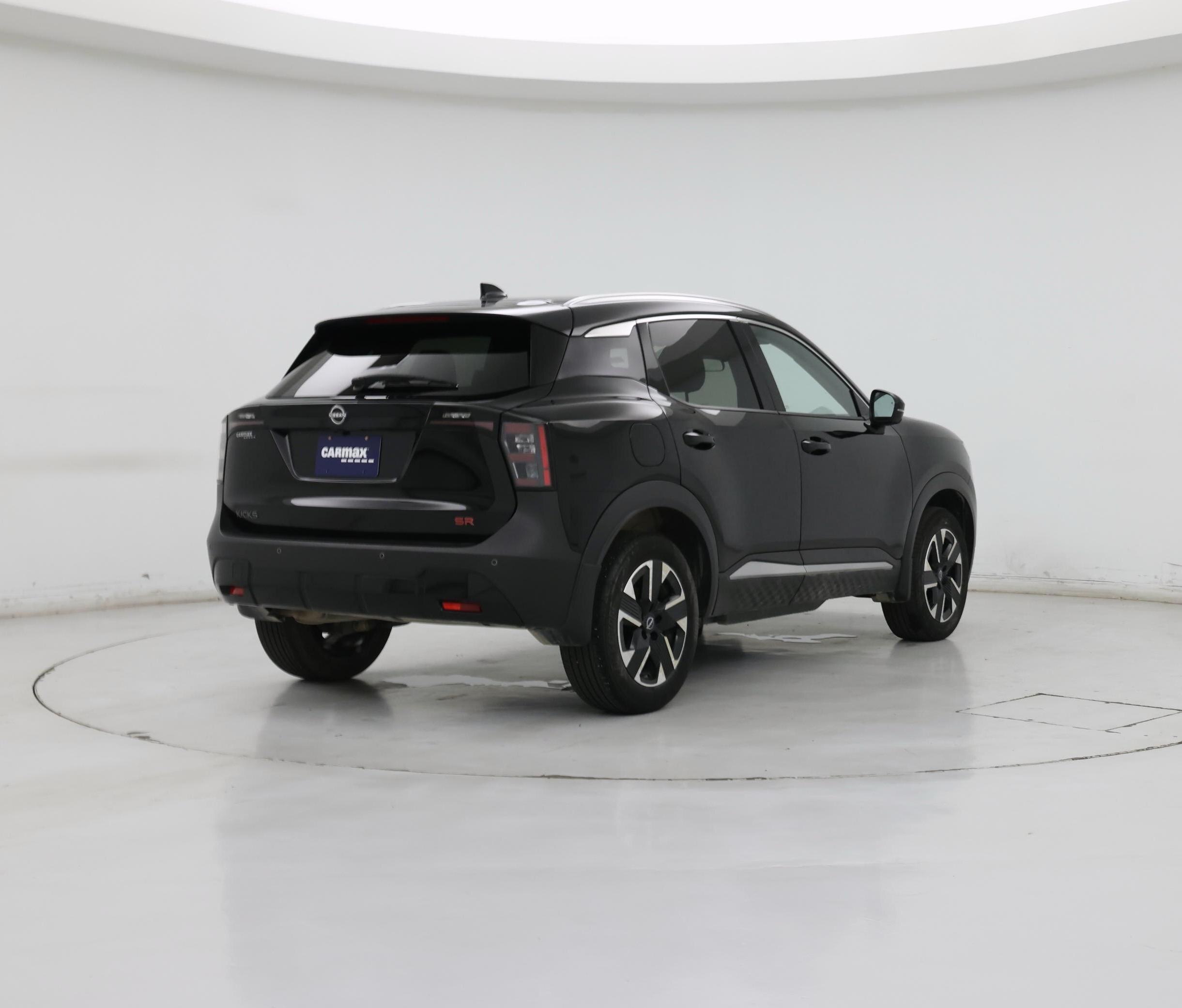 Thumbnail: 2025 Nissan Kicks - 8