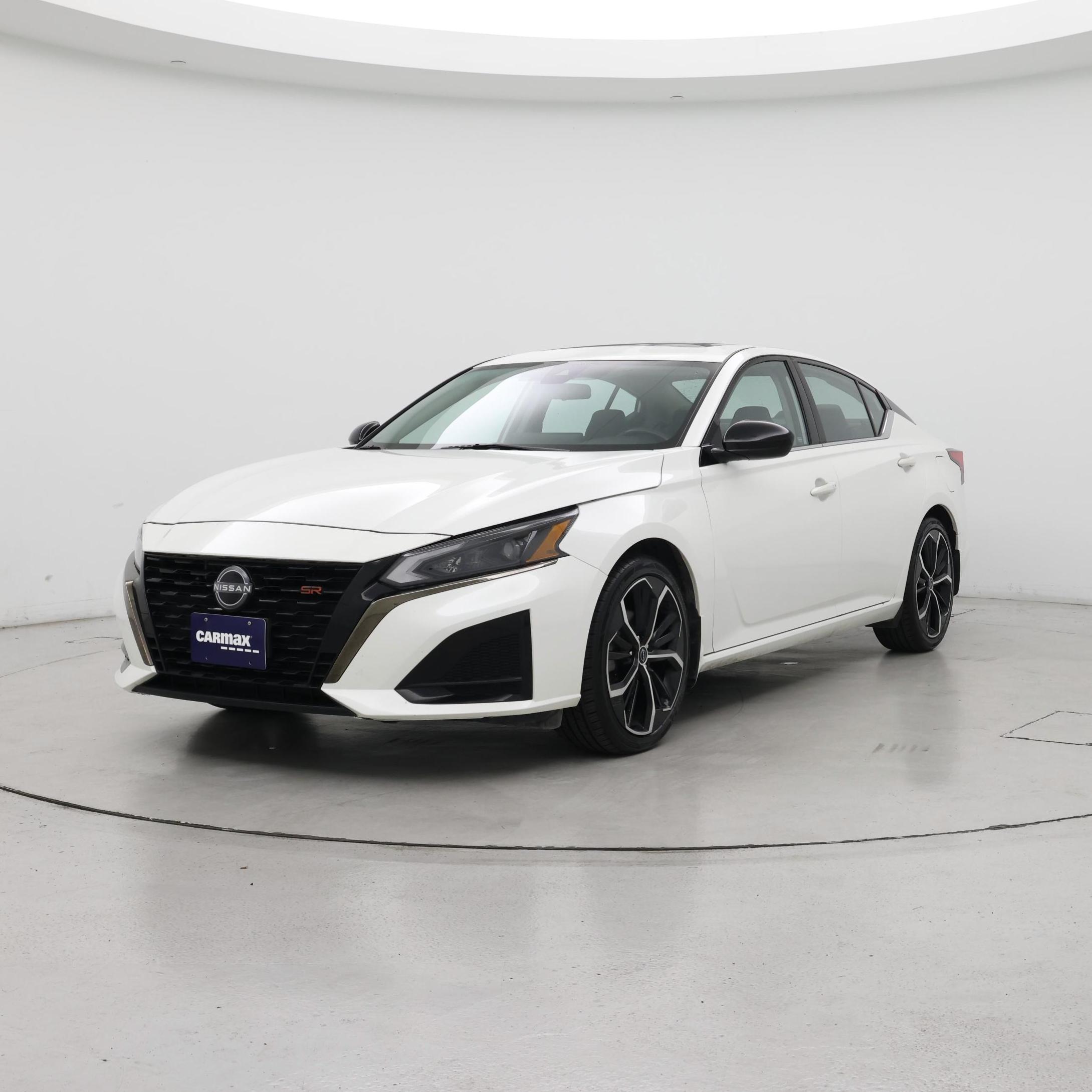 Thumbnail: 2023 Nissan Altima - 4