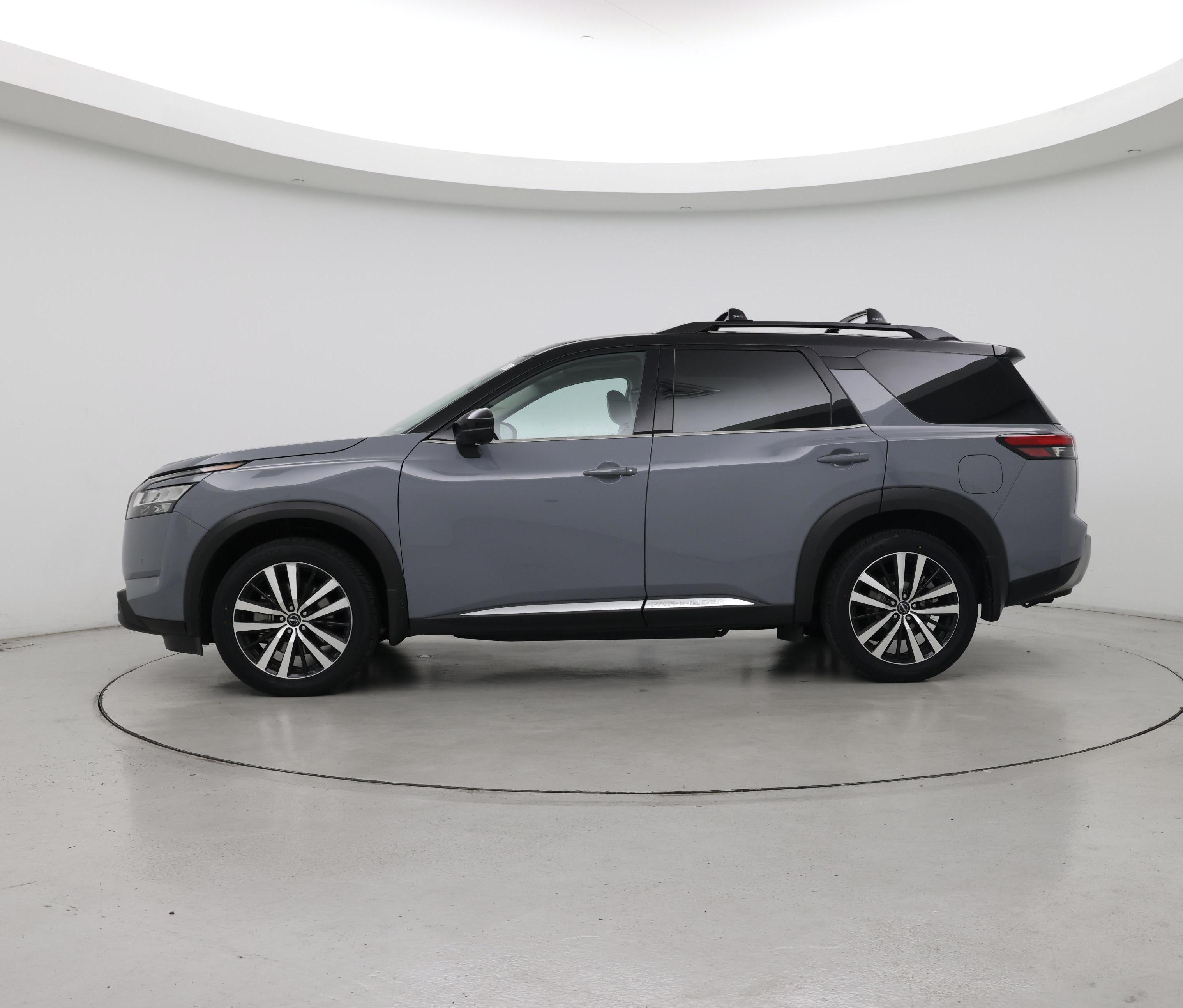 Thumbnail: 2024 Nissan Pathfinder - 3