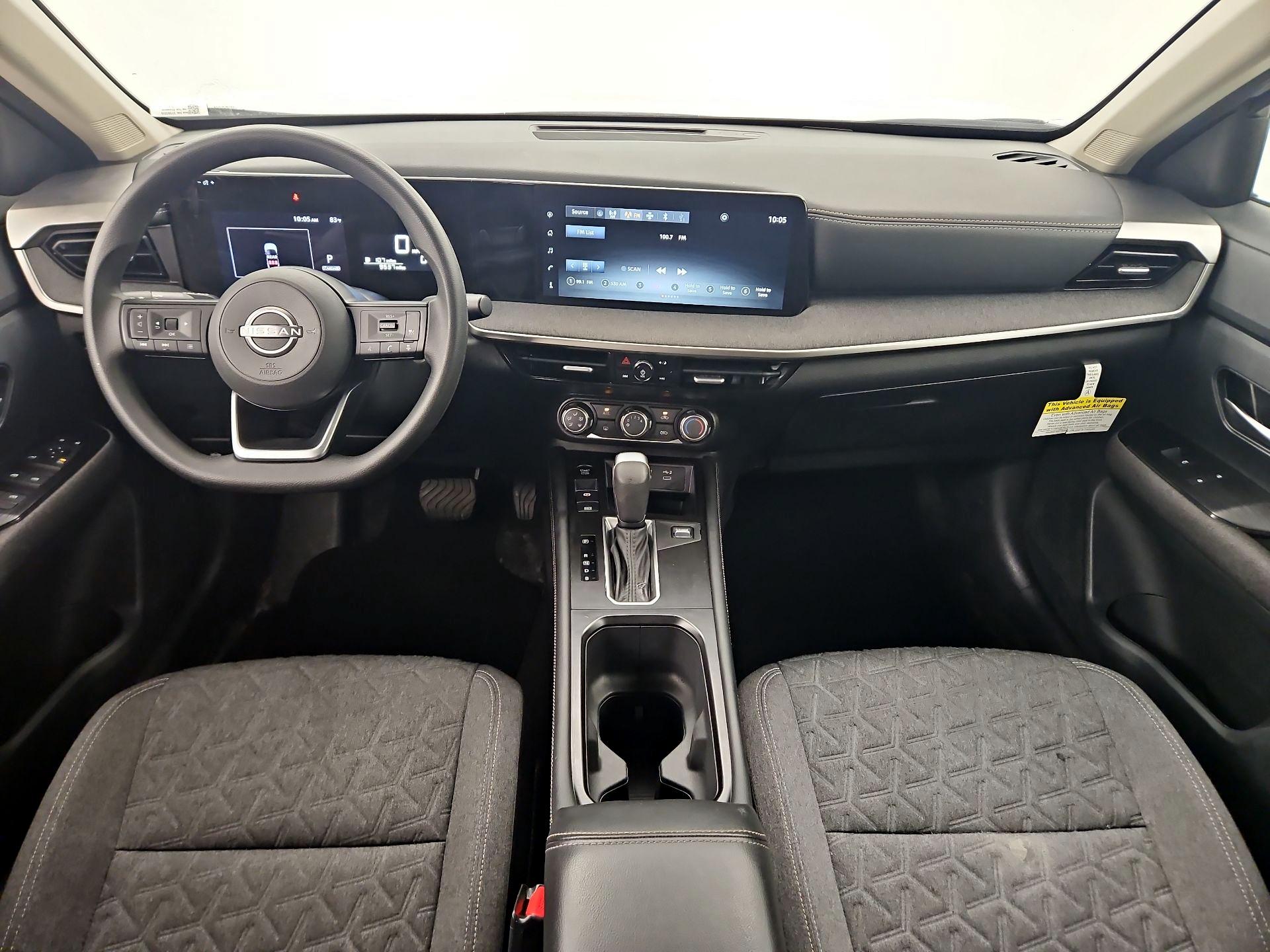 Thumbnail: 2025 Nissan Kicks - 9