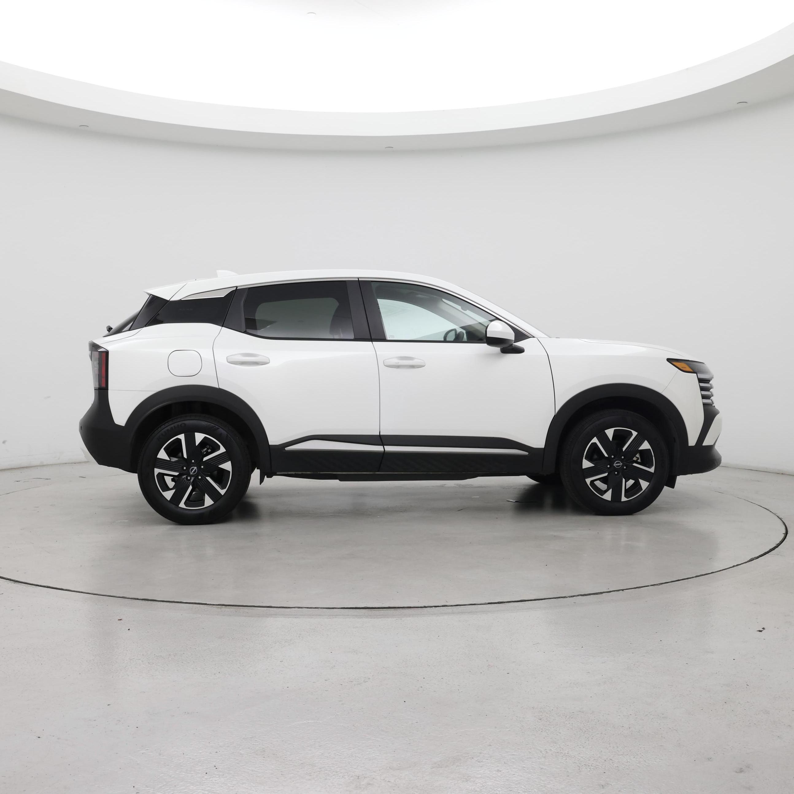 Thumbnail: 2025 Nissan Kicks - 7