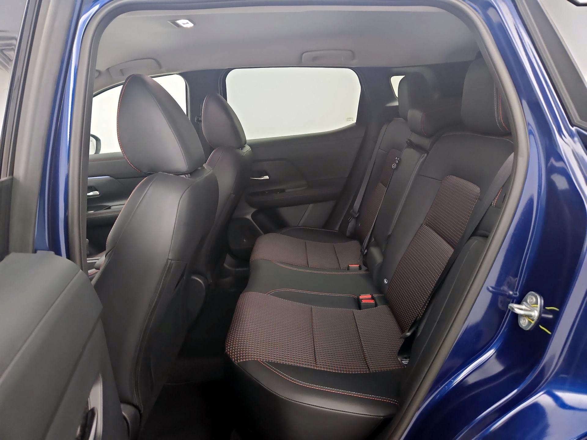 Thumbnail: 2025 Nissan Kicks - 19