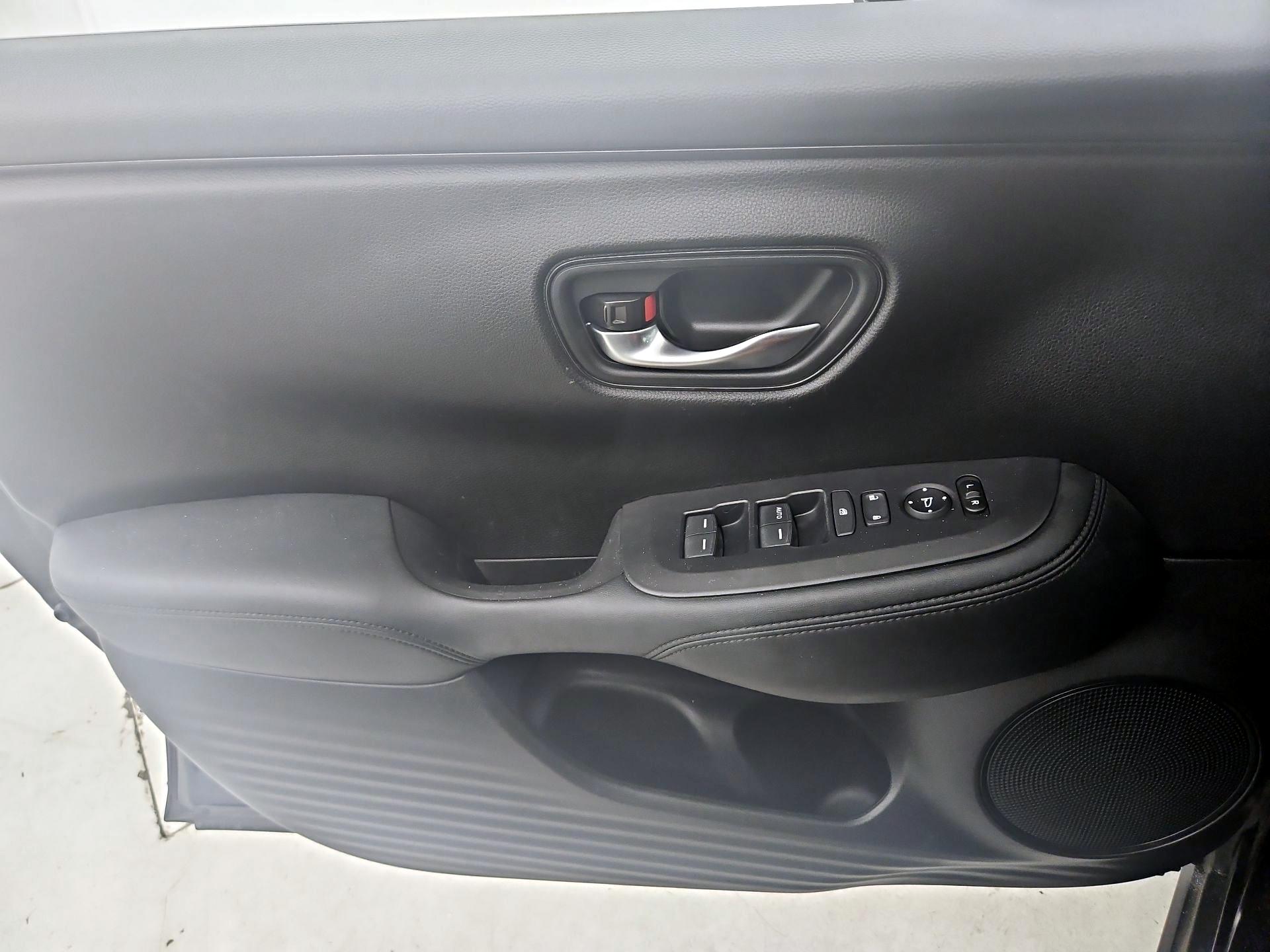 Thumbnail: 2024 Honda HR-V - 12
