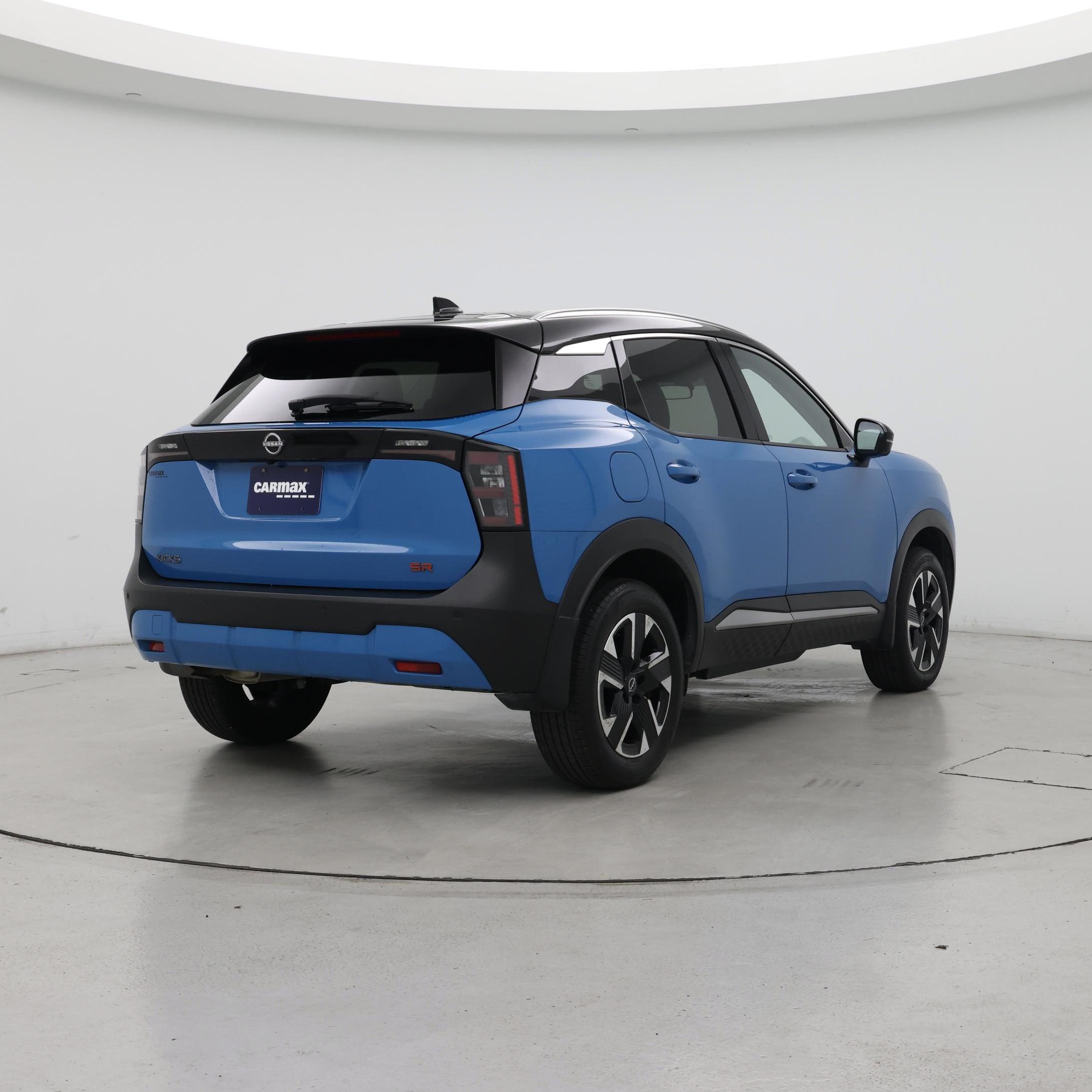 Thumbnail: 2025 Nissan Kicks - 8