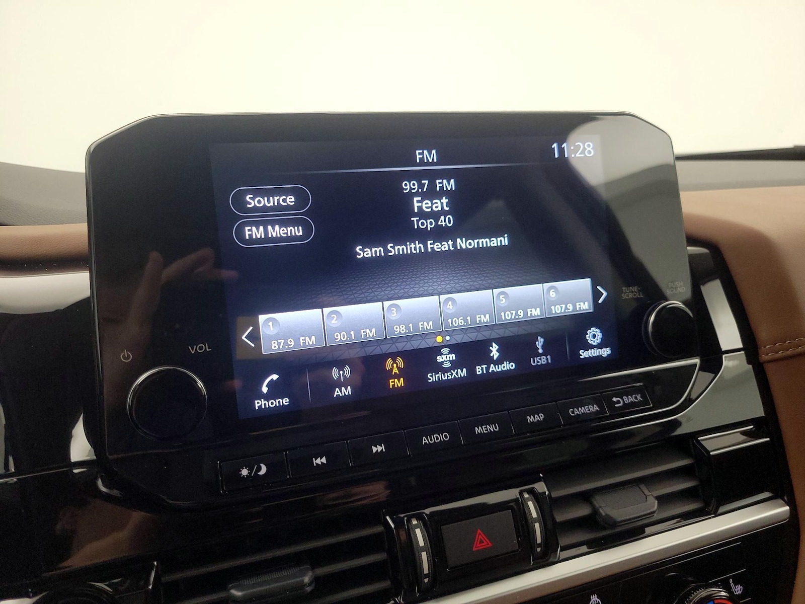 2025 Nissan Pathfinder Platinum - Photo 17