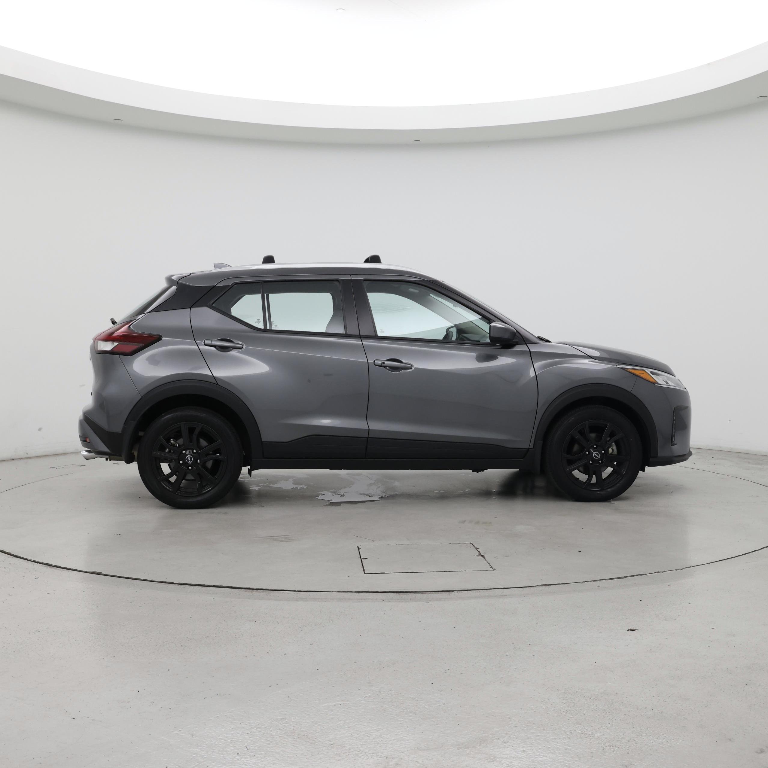Thumbnail: 2024 Nissan Kicks - 7