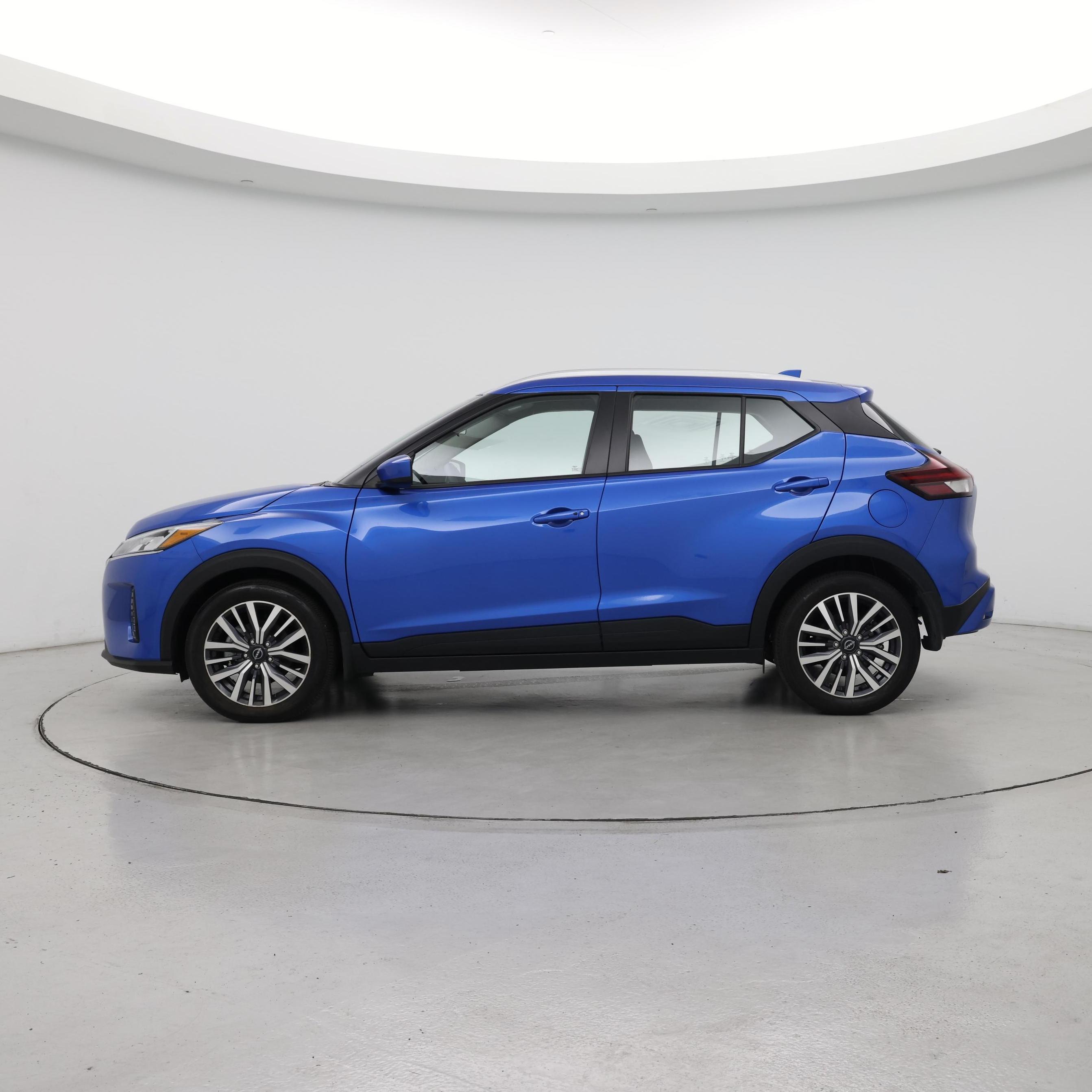 Thumbnail: 2024 Nissan Kicks - 3